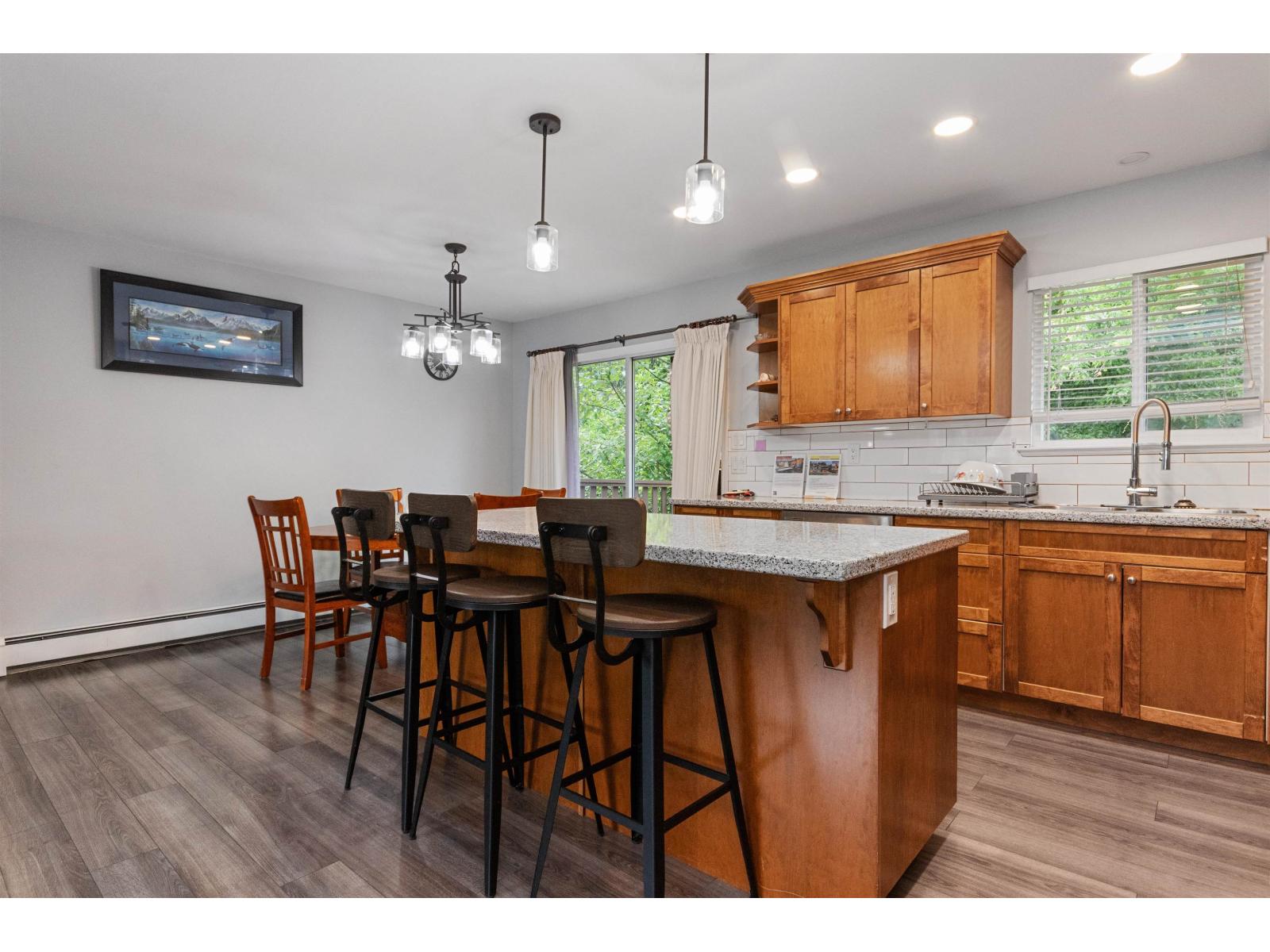 21111 Lakeview Crescent, Kawkawa Lake, Hope, British Columbia  V0X 1L1 - Photo 4 - R3123814