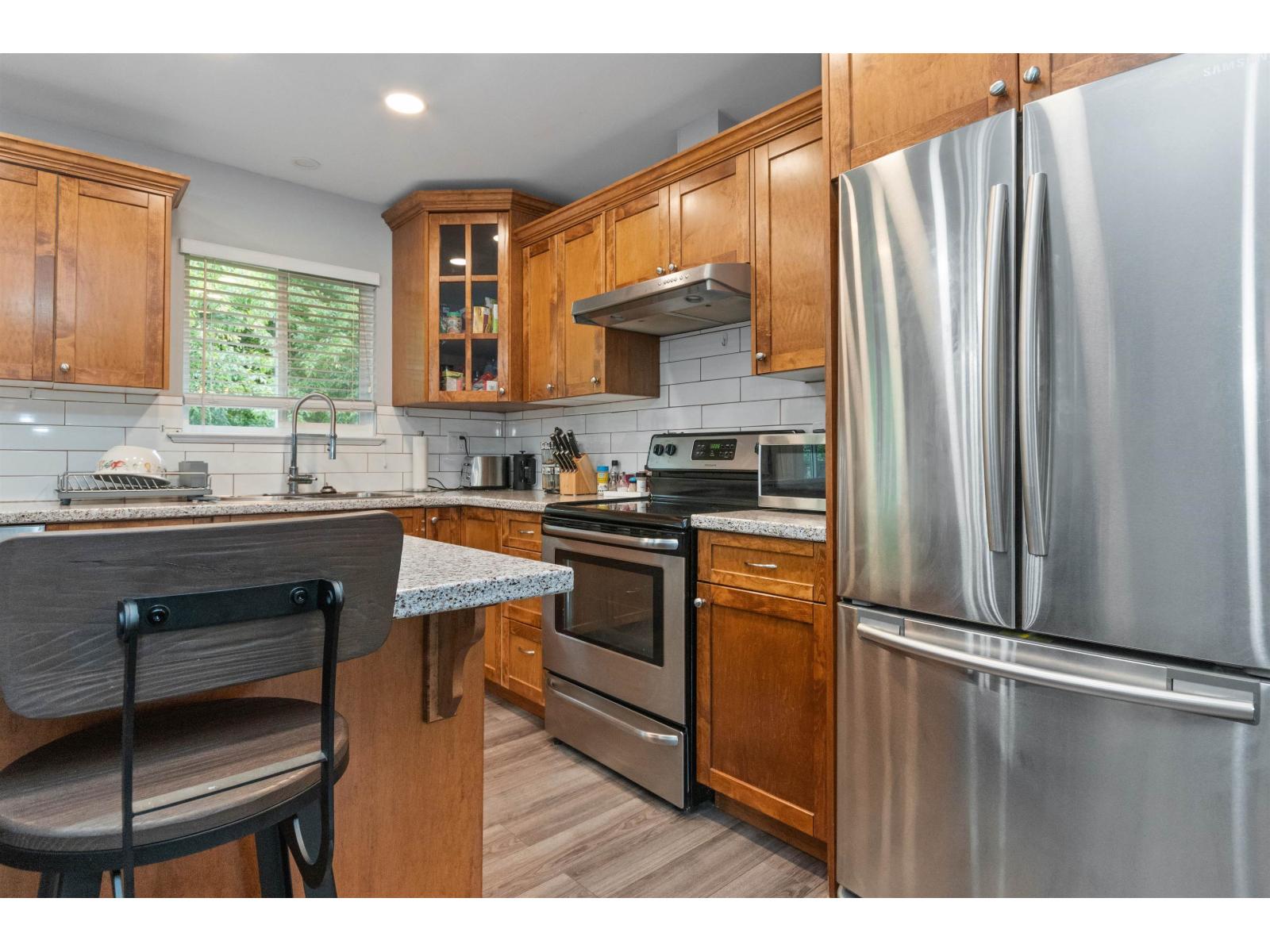 21111 Lakeview Crescent, Kawkawa Lake, Hope, British Columbia  V0X 1L1 - Photo 9 - R3123814