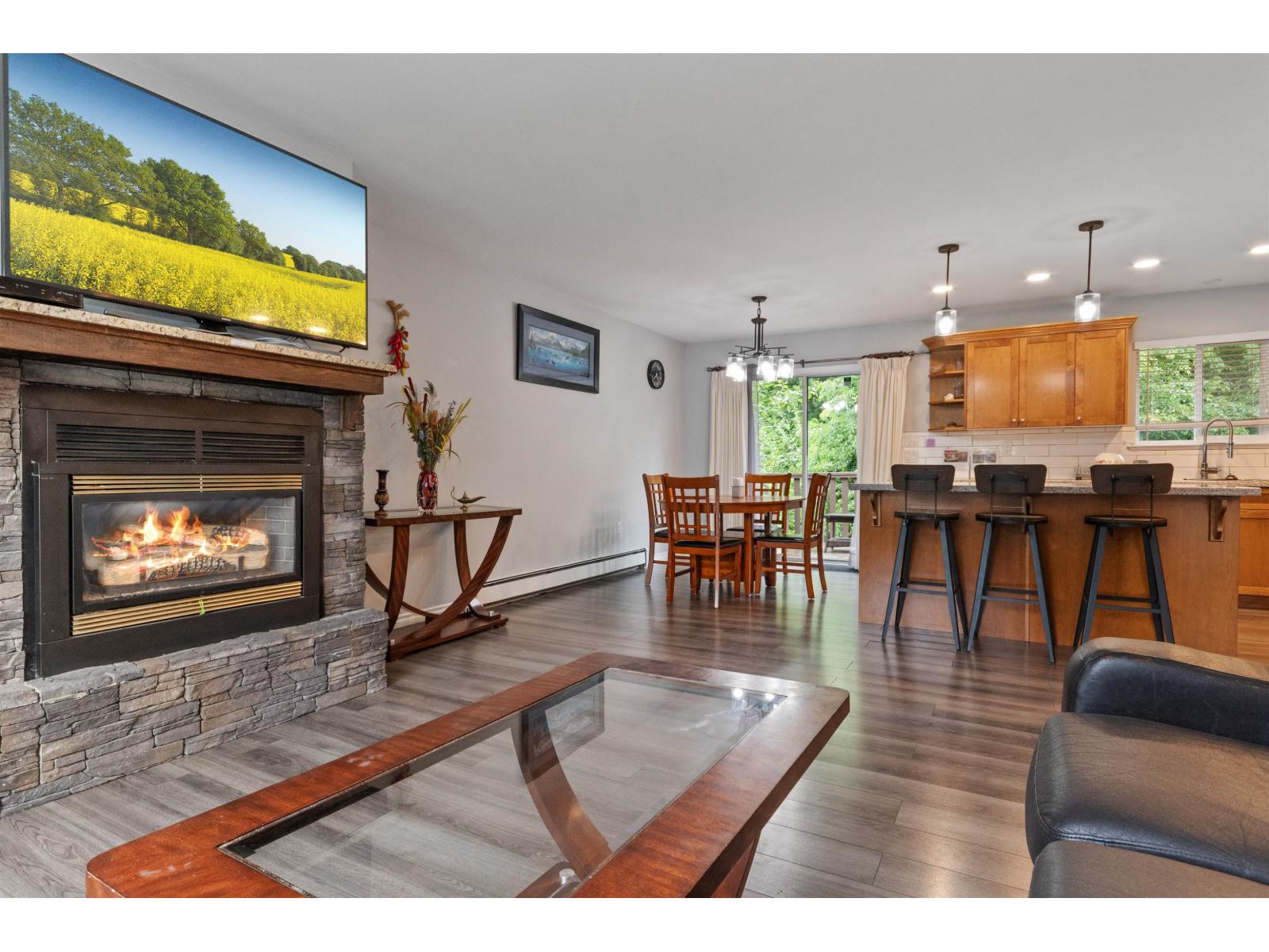 21111 Lakeview Crescent, Kawkawa Lake, Hope, British Columbia  V0X 1L1 - Photo 16 - R3123814