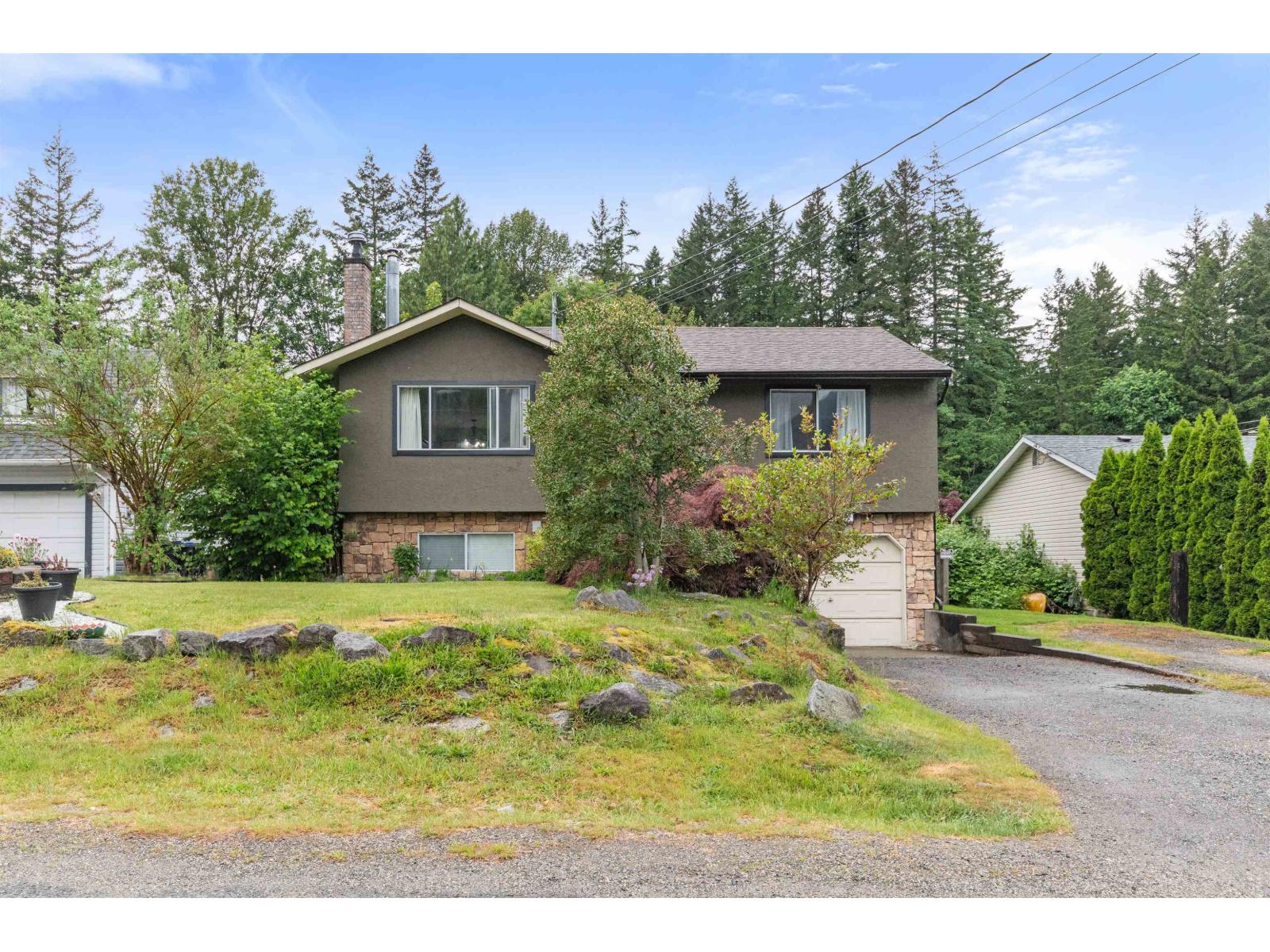 21111 Lakeview Crescent, Kawkawa Lake, Hope, British Columbia  V0X 1L1 - Photo 2 - R3123814