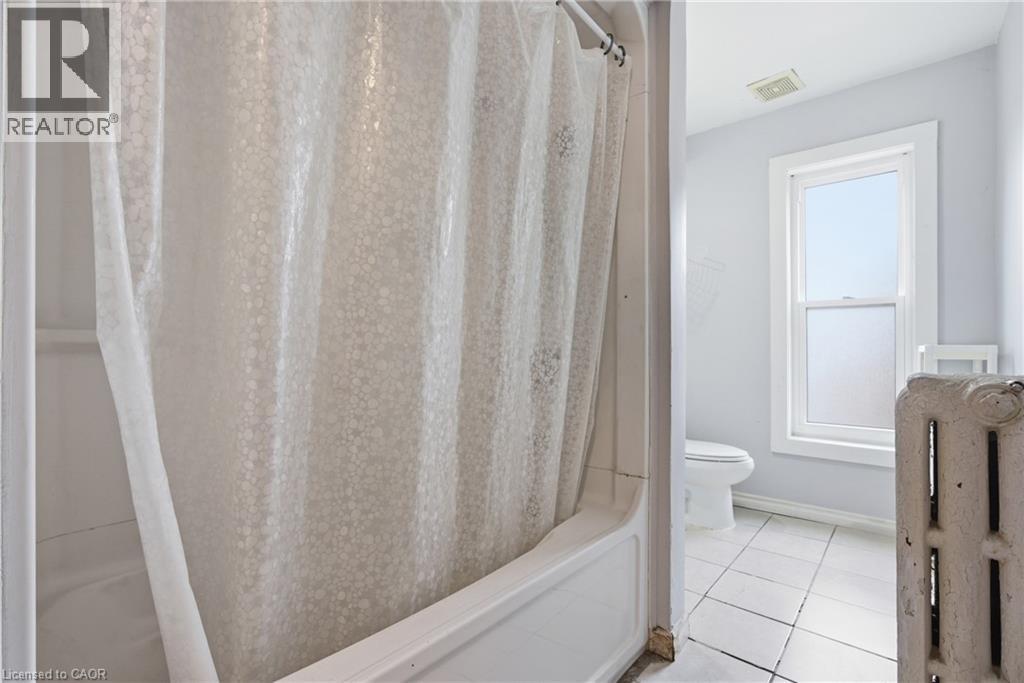 30 Regina Street N, Waterloo, Ontario  N2J 3A1 - Photo 16 - 40819693