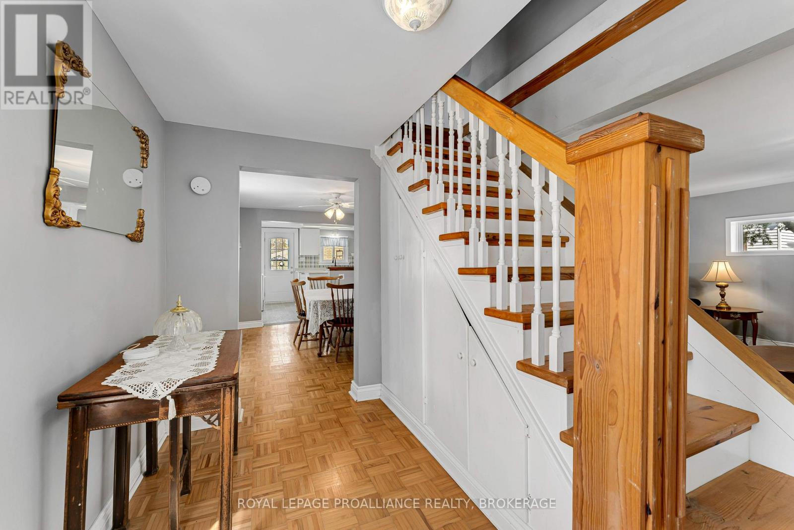 27 Centre Street, Loyalist, Ontario  K0H 2H0 - Photo 10 - X13143552