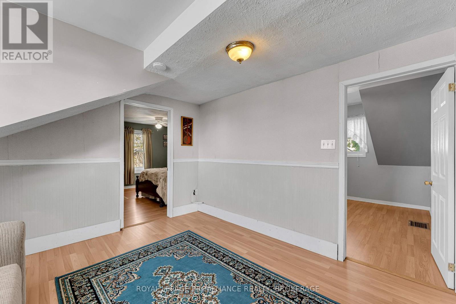 27 Centre Street, Loyalist, Ontario  K0H 2H0 - Photo 29 - X13143552
