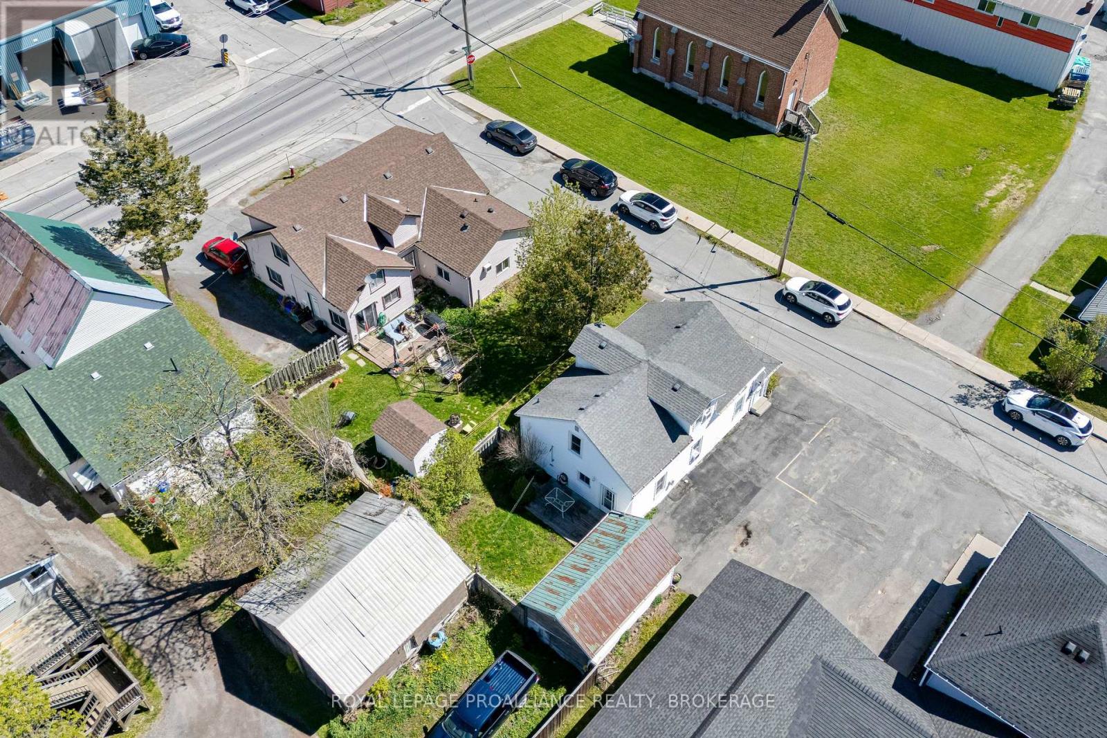 27 Centre Street, Loyalist, Ontario  K0H 2H0 - Photo 43 - X13143552