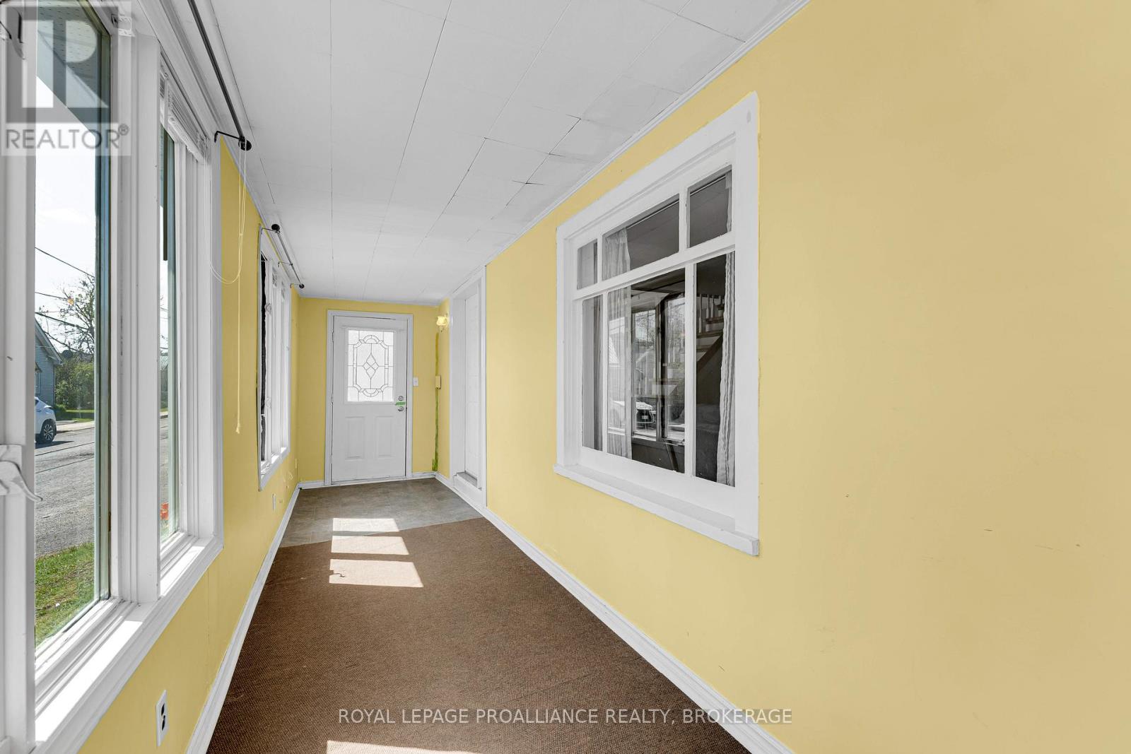 27 Centre Street, Loyalist, Ontario  K0H 2H0 - Photo 7 - X13143552