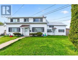 10/12 MANITOU CRESCENT E, Loyalist, Ontario