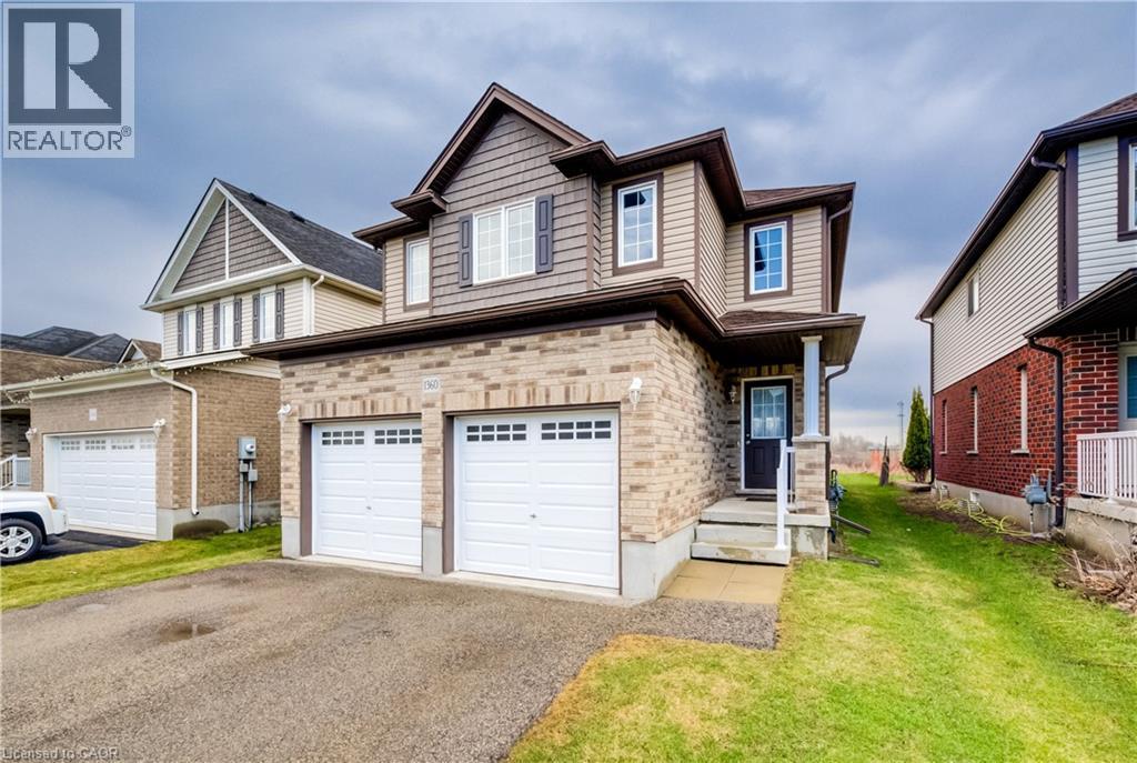 1360 CAEN Avenue, Woodstock, Ontario