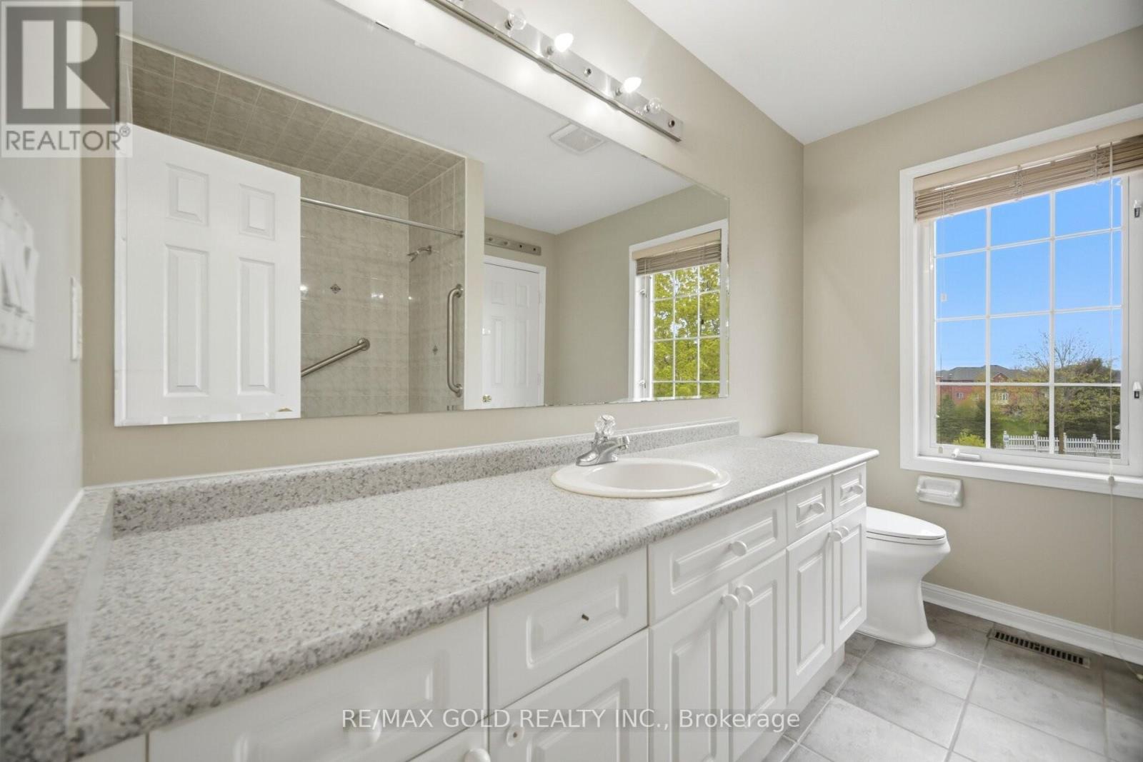 22 Cosmo Court, Brampton, Ontario  L6P 1G2 - Photo 26 - W13133818