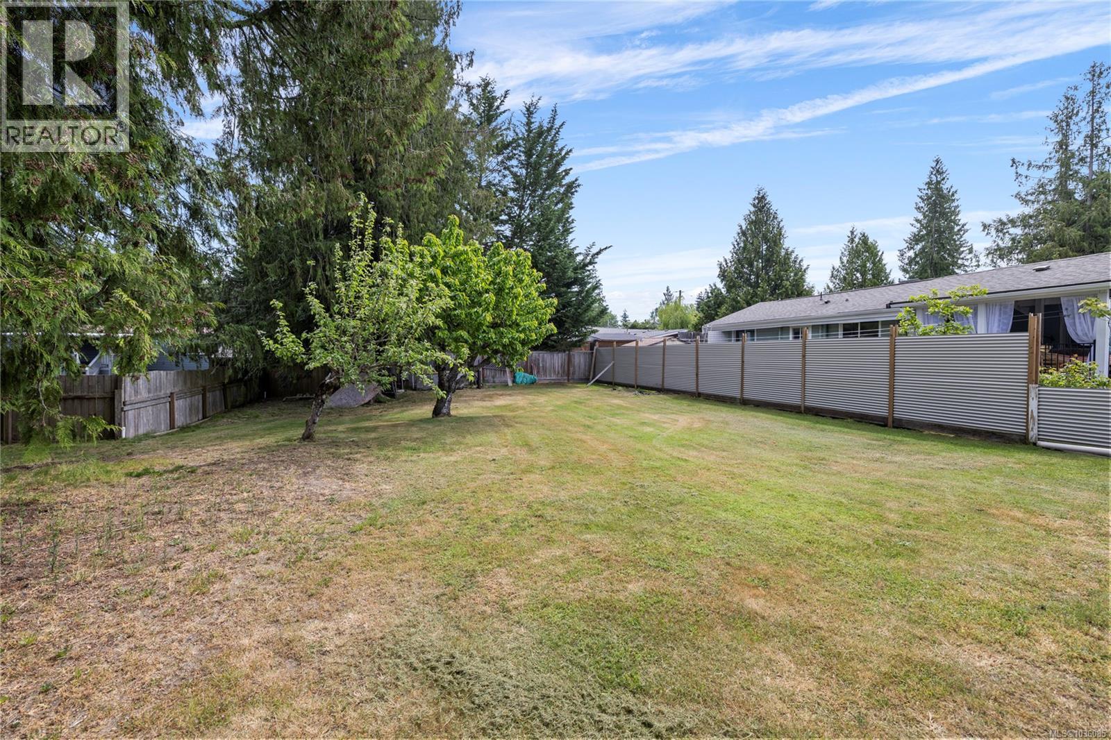 1307 Woodland Dr, French Creek, British Columbia  V9P 1Z2 - Photo 10 - 1036085