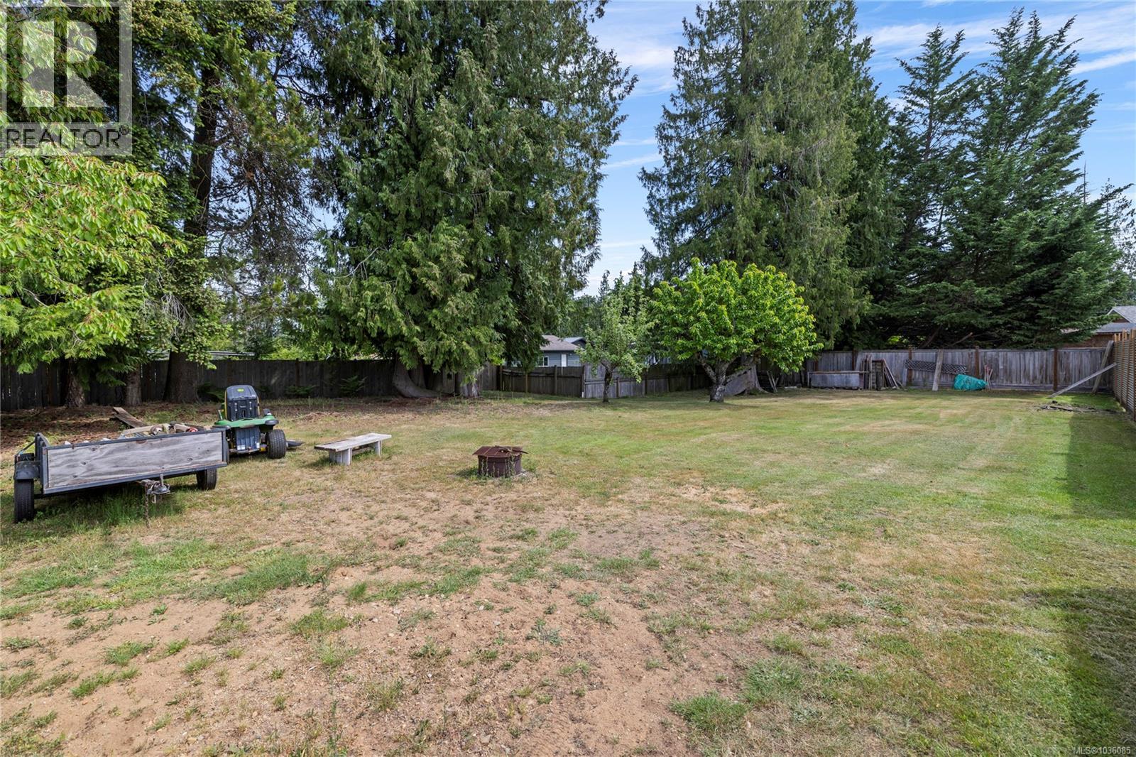 1307 Woodland Dr, French Creek, British Columbia  V9P 1Z2 - Photo 6 - 1036085