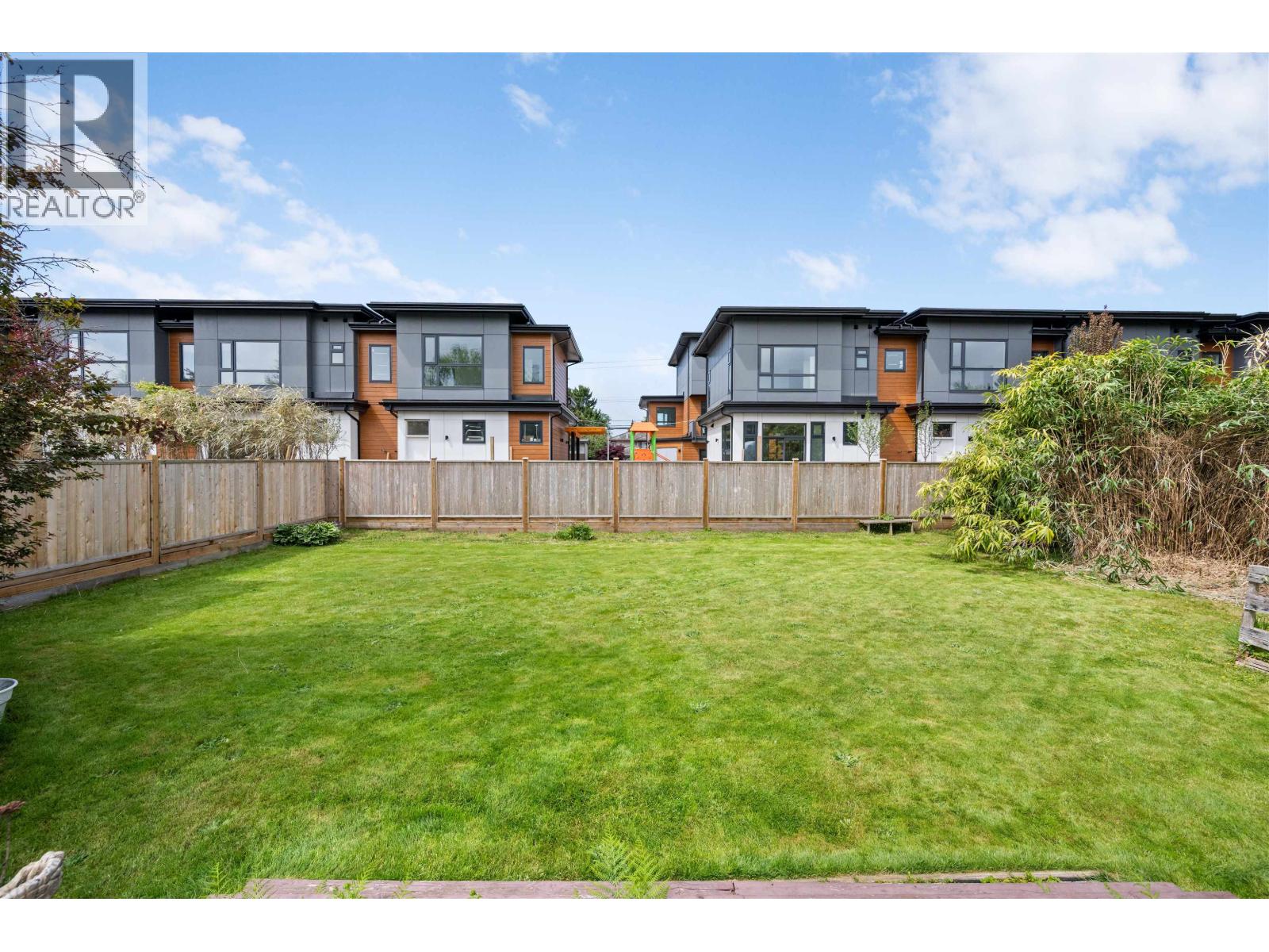 10271 Dennis Crescent, Richmond, British Columbia  V7A 3R9 - Photo 15 - R3122093