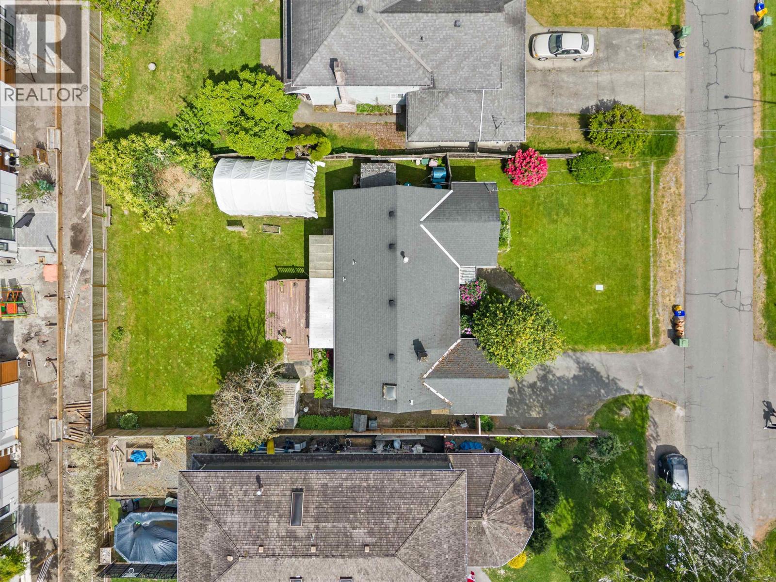 10271 Dennis Crescent, Richmond, British Columbia  V7A 3R9 - Photo 1 - R3122093