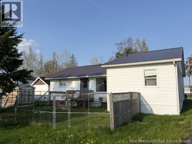 10 Happy Valley Lane, St. Stephen, New Brunswick  E3L 1P6 - Photo 2 - NB139574
