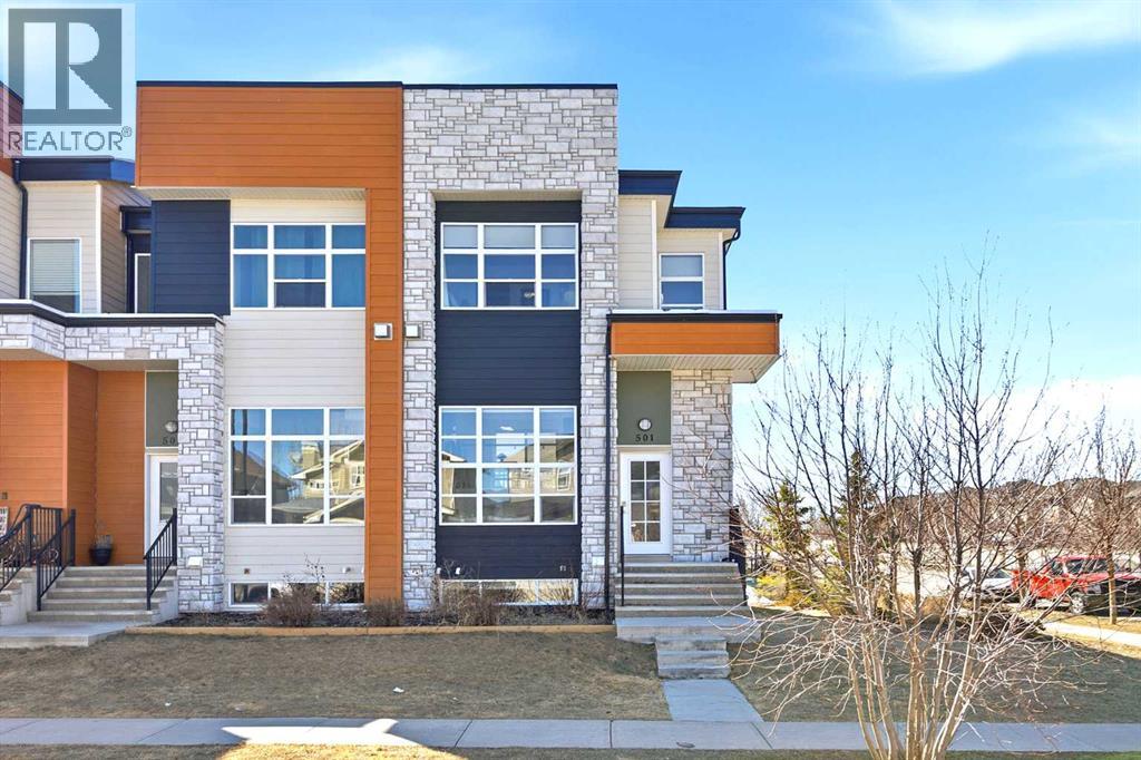 501, 1530 Bayside Avenue SW, Airdrie, Alberta  T4B 4B5 - Photo 1 - A2303915