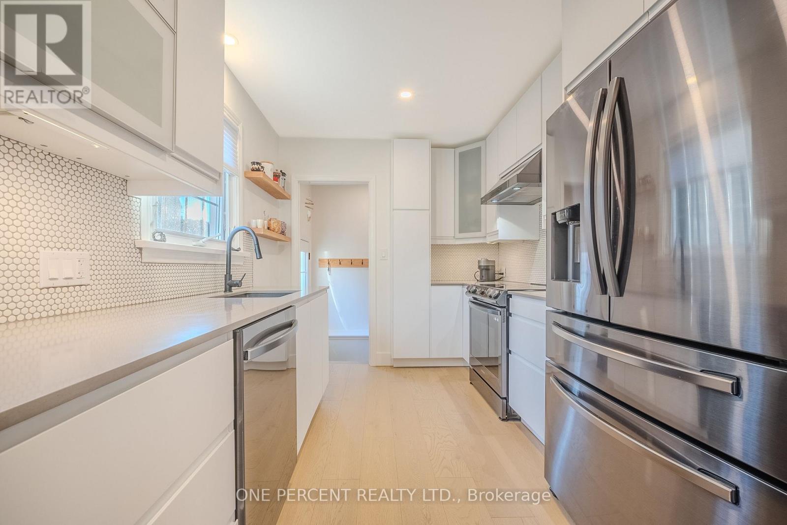 38 Albany Drive, St. Catharines, Ontario  L2N 3T5 - Photo 13 - X12908412