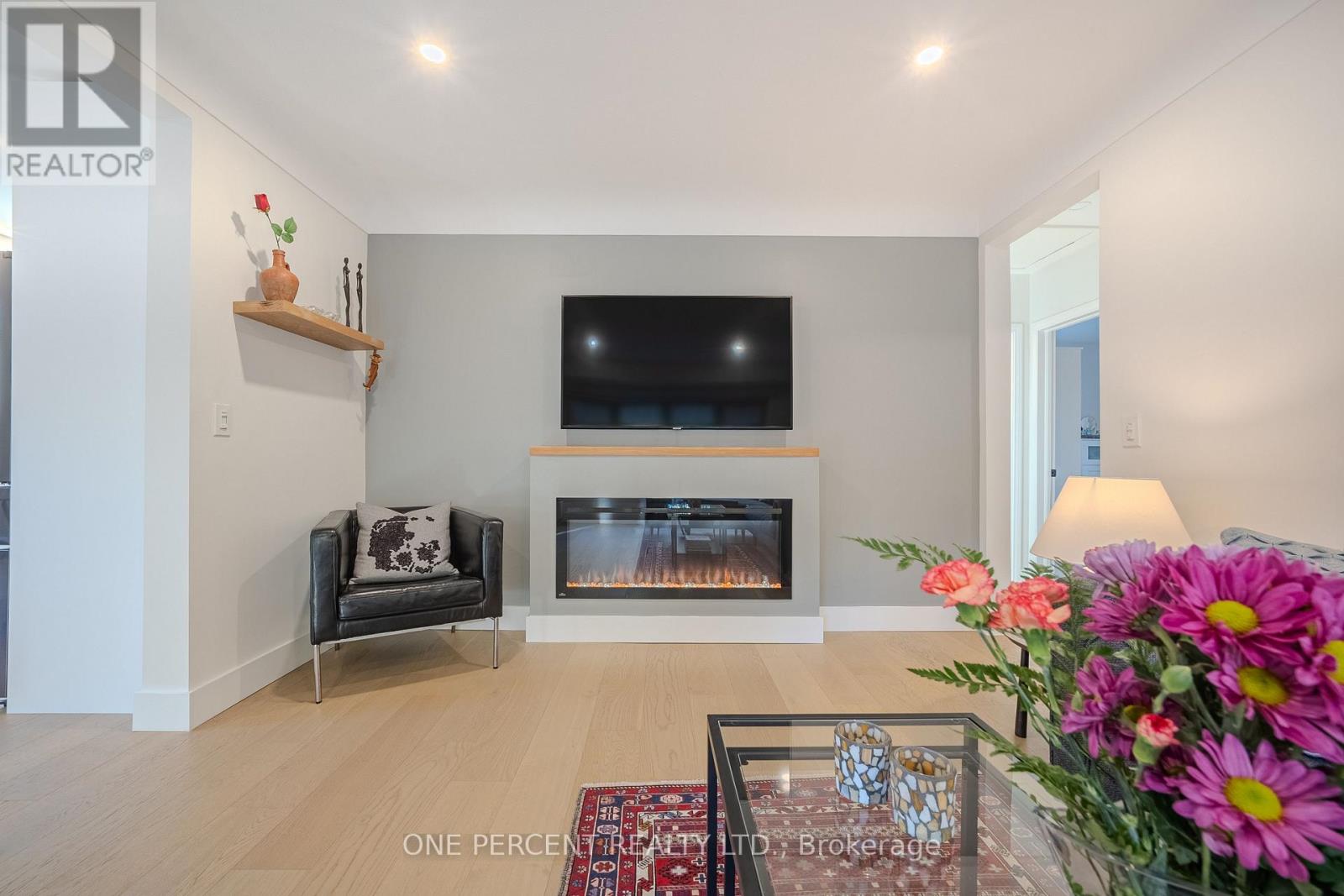 38 Albany Drive, St. Catharines, Ontario  L2N 3T5 - Photo 8 - X12908412