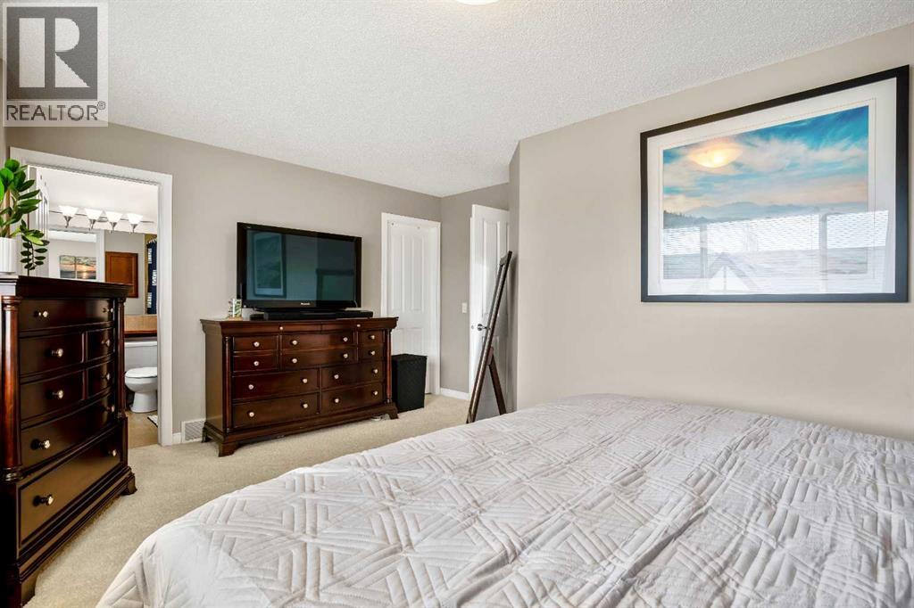 221 Drake Landing Lane, Okotoks, Alberta  T1S 2M4 - Photo 16 - A2310263