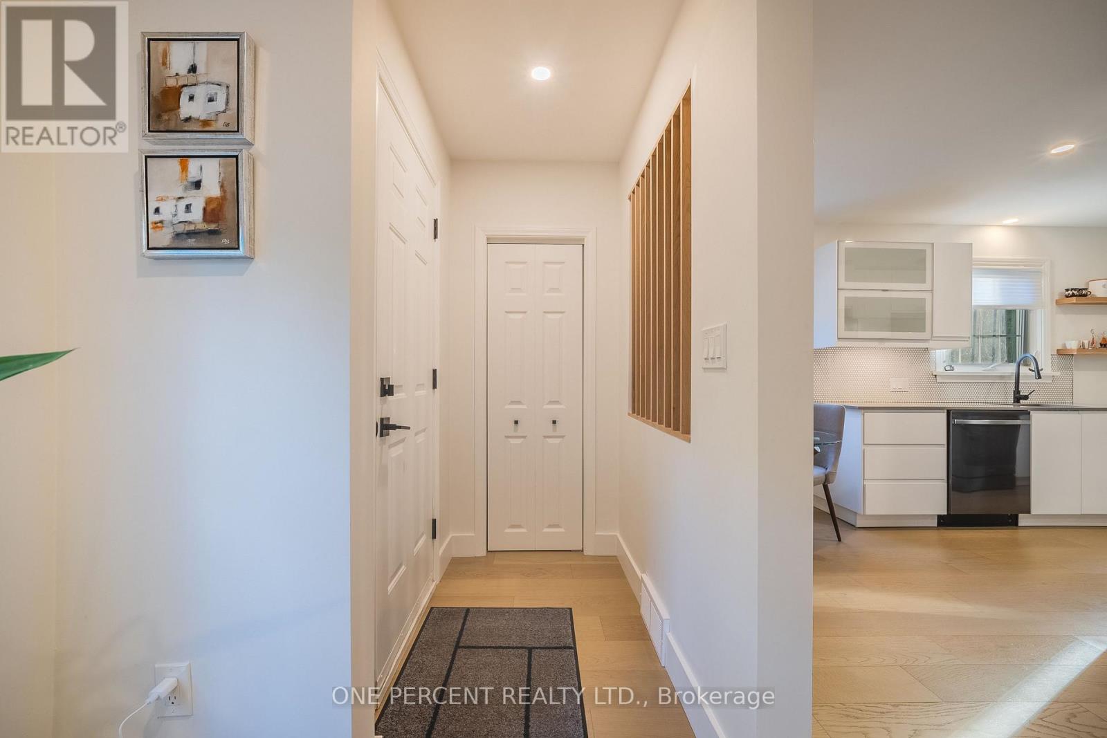 38 Albany Drive, St. Catharines, Ontario  L2N 3T5 - Photo 7 - X12908412