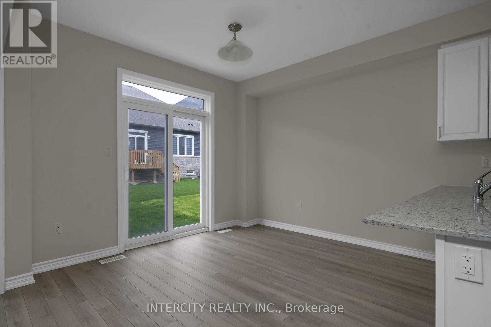 74 Molozzi Street, Erin, Ontario N0B 1T0 - Photo 13 - X13119818