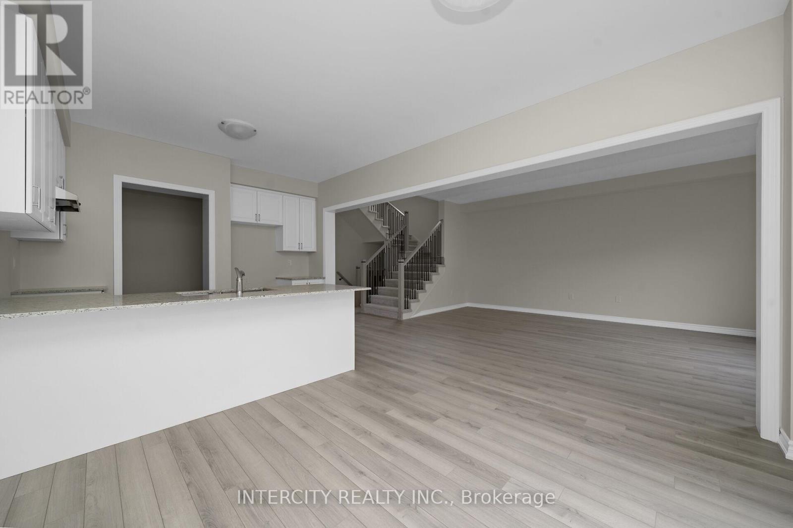 74 Molozzi Street, Erin, Ontario N0B 1T0 - Photo 7 - X13119818
