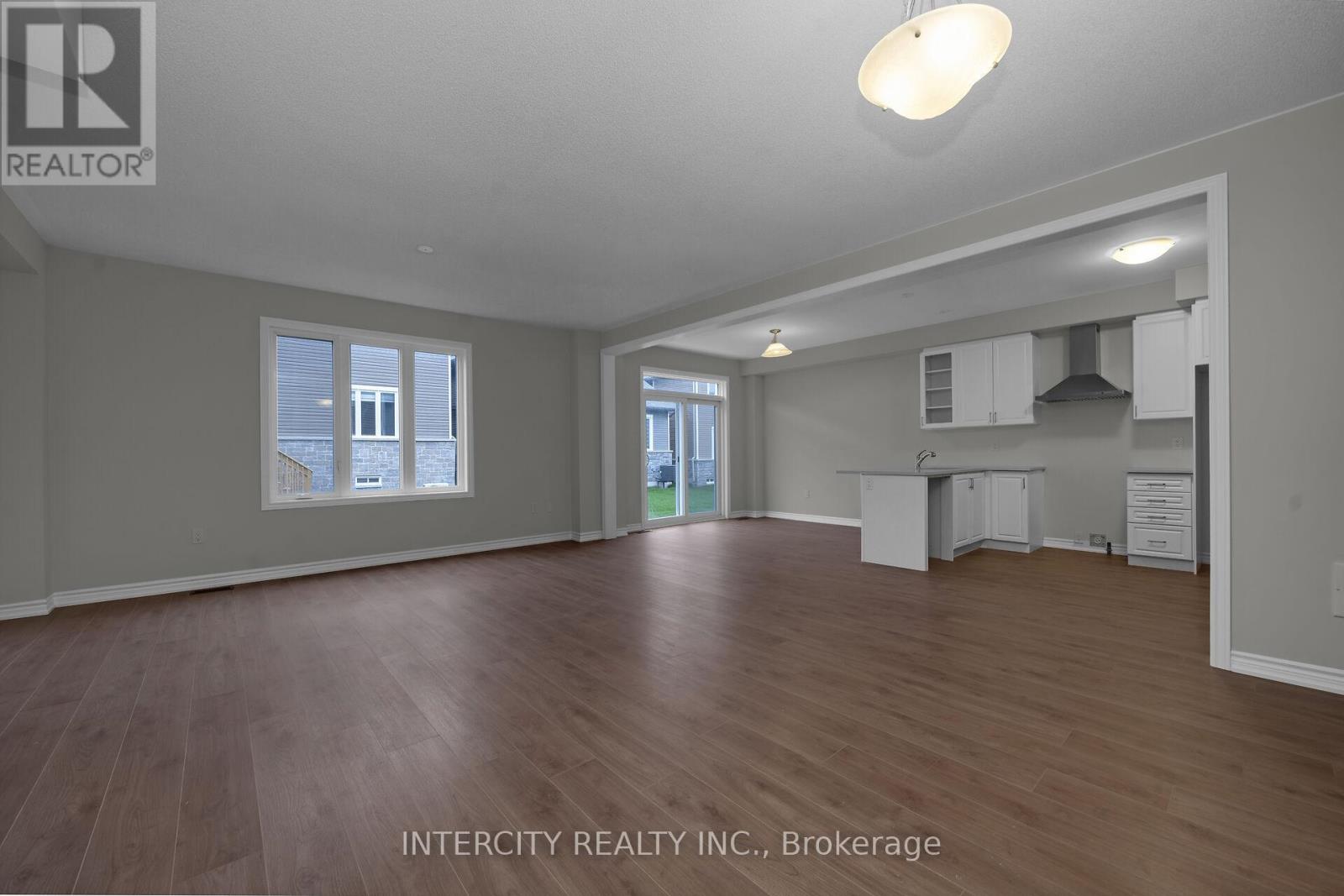 130 Molozzi Street, Erin, Ontario  N0B 1T0 - Photo 5 - X13119820