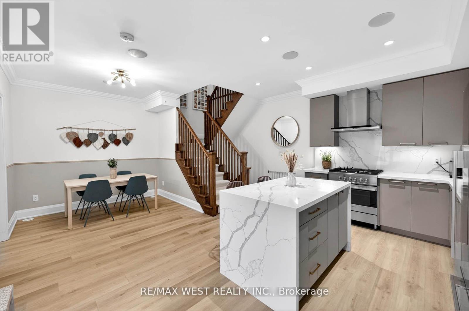 Th 11 - 7 Oakburn Crescent, Toronto, Ontario  M2N 2T5 - Photo 17 - C13143446