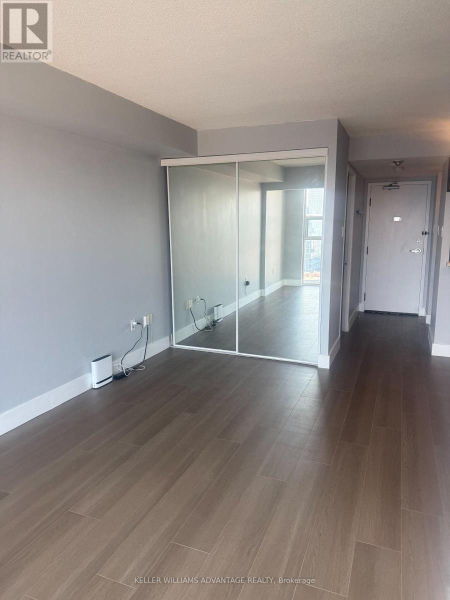 1707 - 705 King Street W, Toronto, Ontario  M5V 2W8 - Photo 3 - C13143588