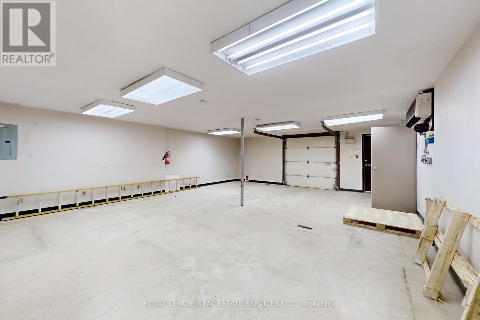Main - 388 Parliament Street, Toronto, Ontario  M5A 2Z7 - Photo 25 - C13143774