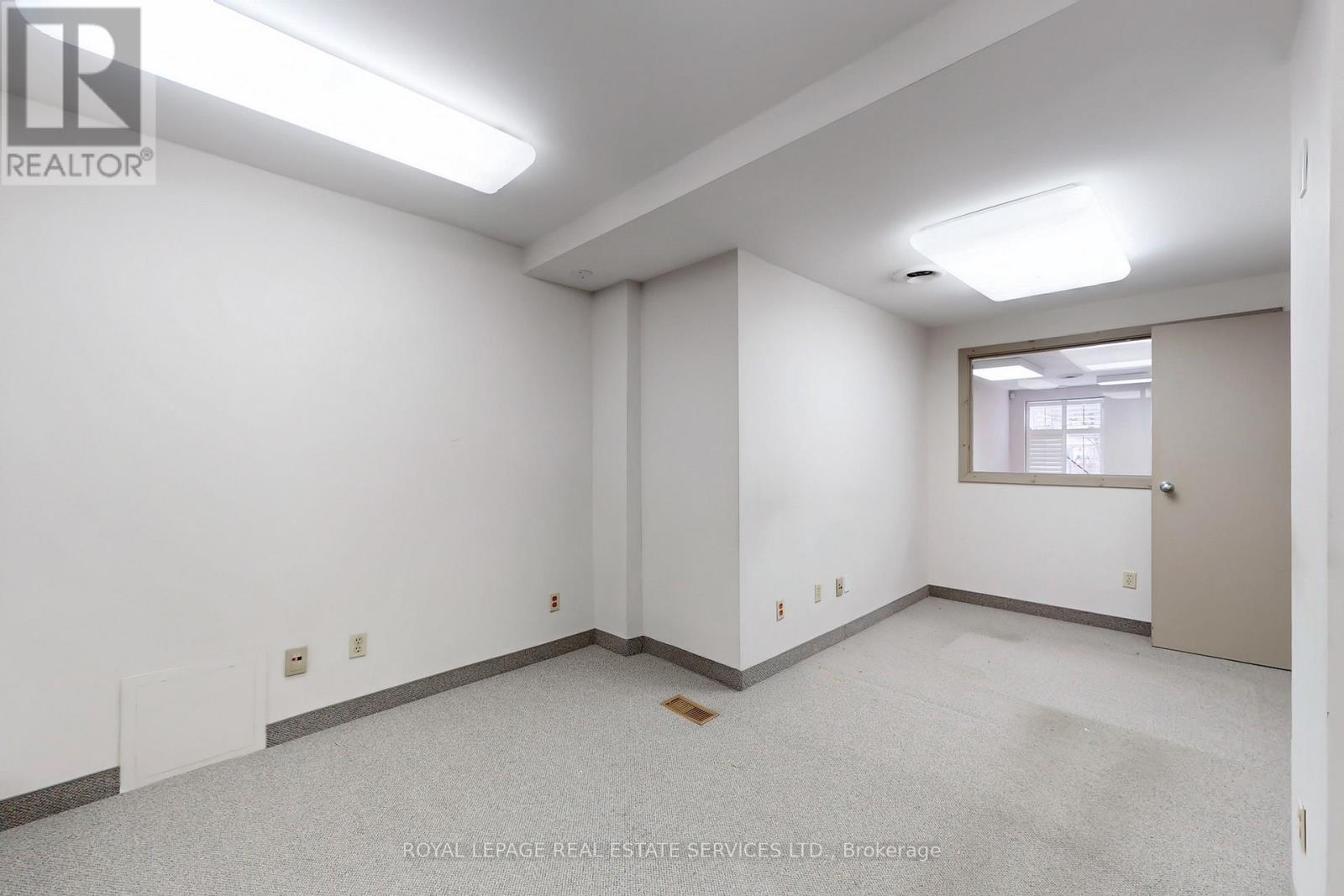 Main - 388 Parliament Street, Toronto, Ontario  M5A 2Z7 - Photo 29 - C13143774
