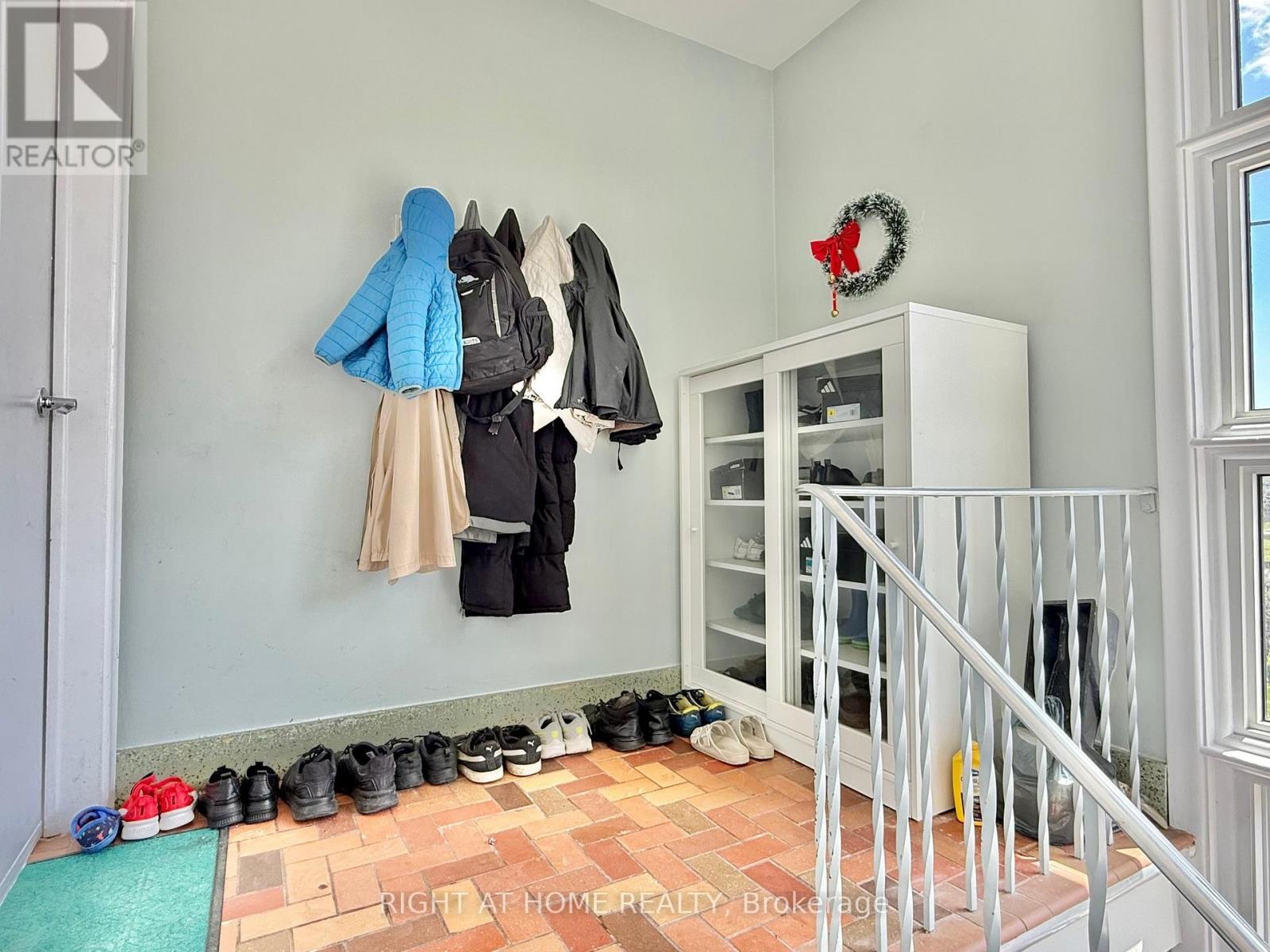 3 - 20 Belvidere Avenue, Toronto, Ontario  M6C 1P5 - Photo 19 - C13143806