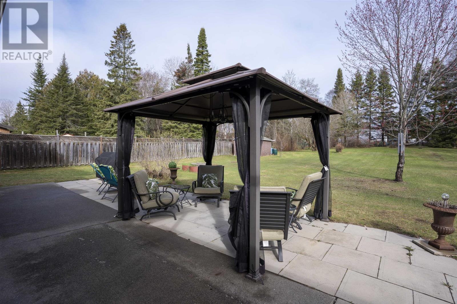 250 Masters St, Thunder Bay, Ontario  P7B 6L5 - Photo 42 - TB2601085