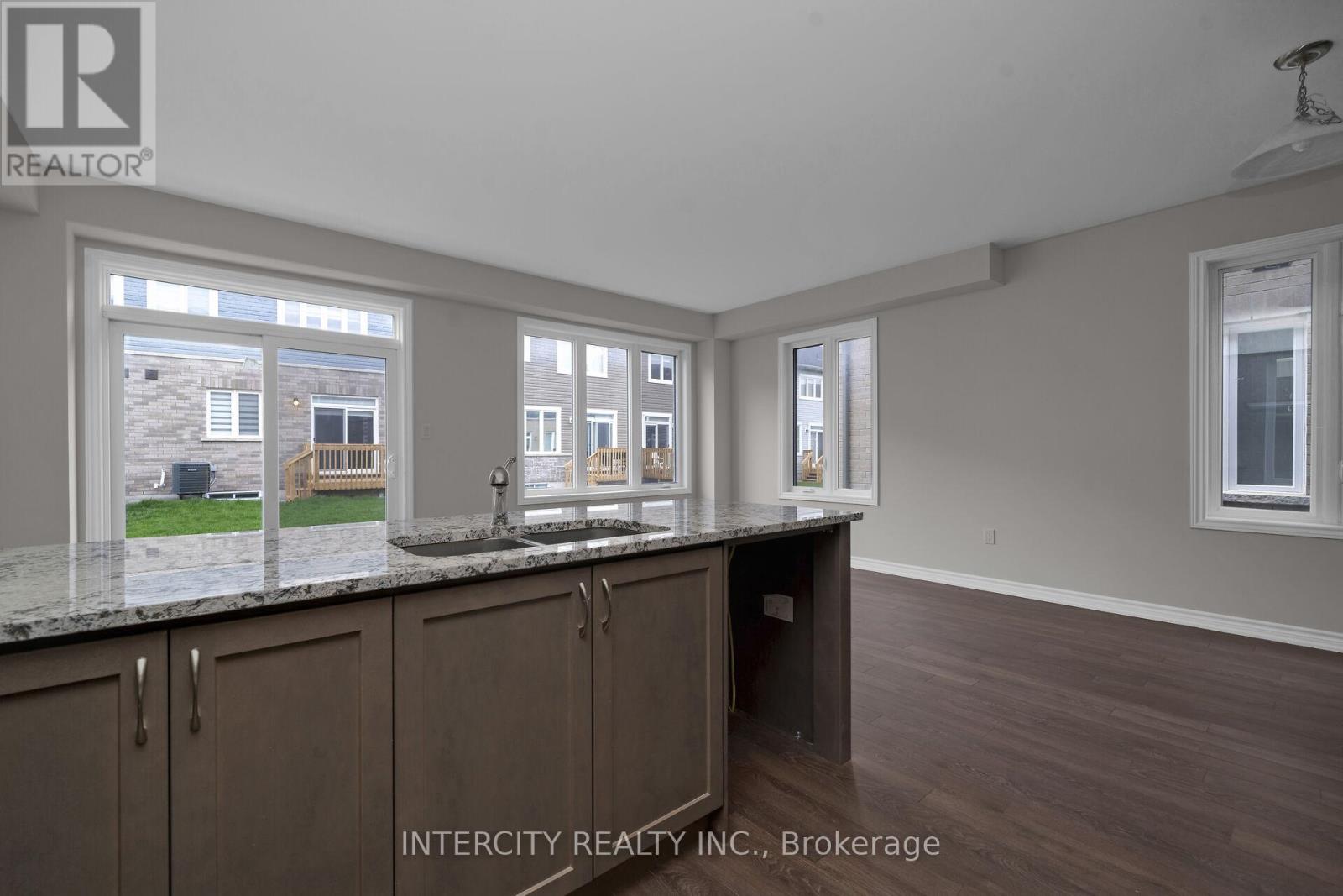 75 Brown Street, Erin, Ontario N0B 1T0 - Photo 10 - X13125280
