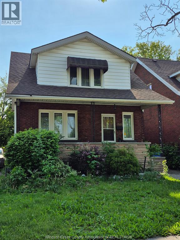 741 Partington, Windsor, Ontario N9B 2N6 - Photo 2 - 26011438