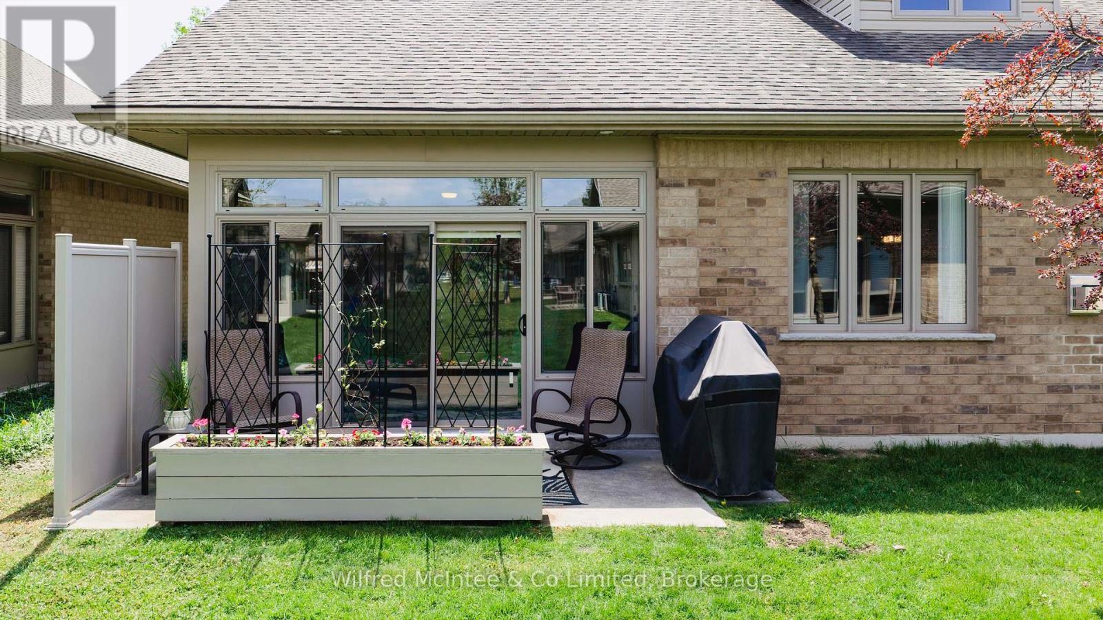 104 Prince Street, Brockton, Ontario  N0G 2V0 - Photo 43 - X13143228