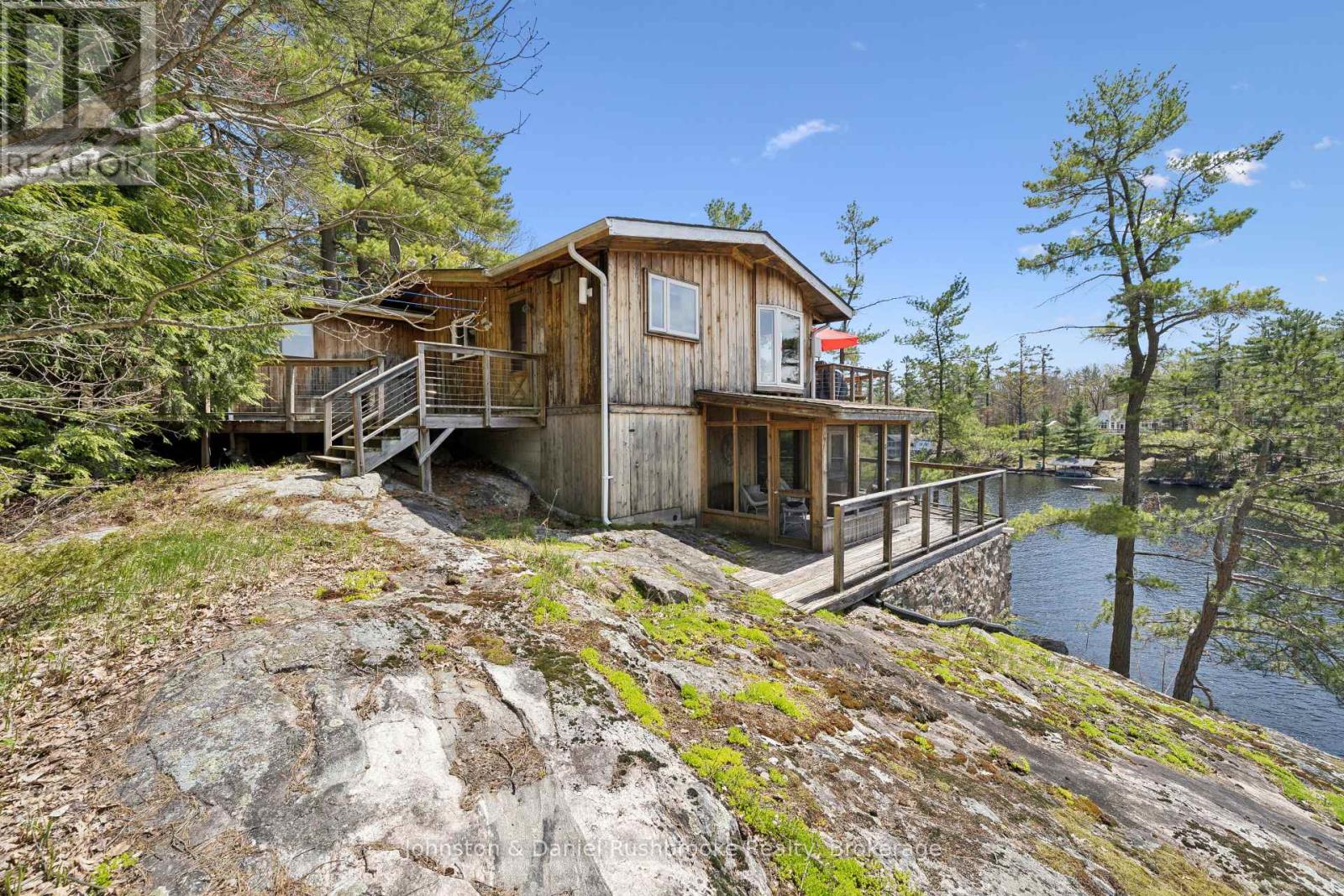 1052 North Sunset Bay Road, Gravenhurst, Ontario  P1P 1R2 - Photo 32 - X13143730
