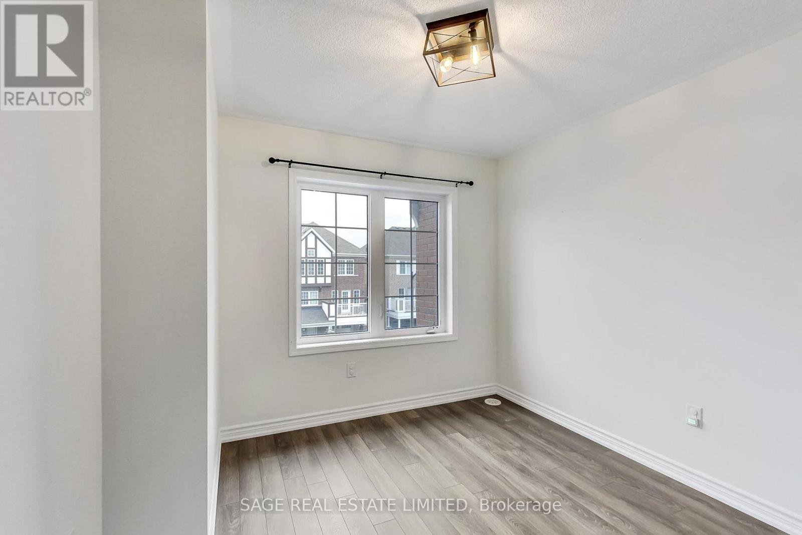 10 Goldeye Street, Whitby, Ontario L1P 0E5 - Photo 21 - E13143504
