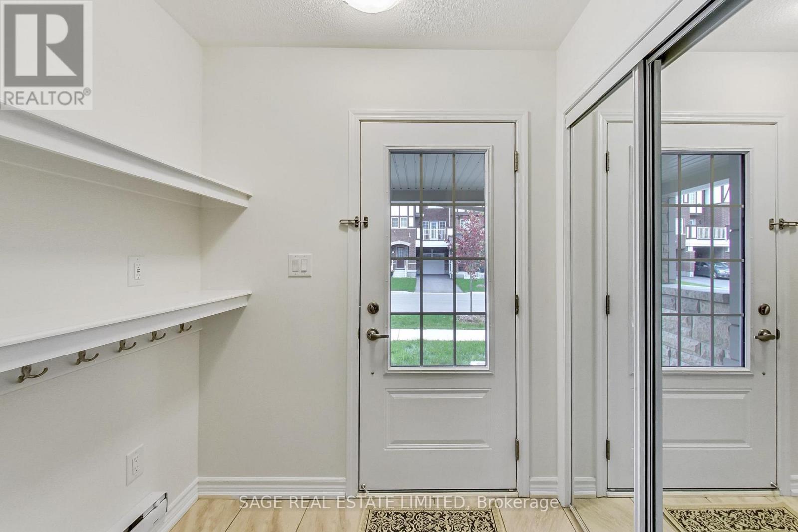 10 Goldeye Street, Whitby, Ontario L1P 0E5 - Photo 3 - E13143504