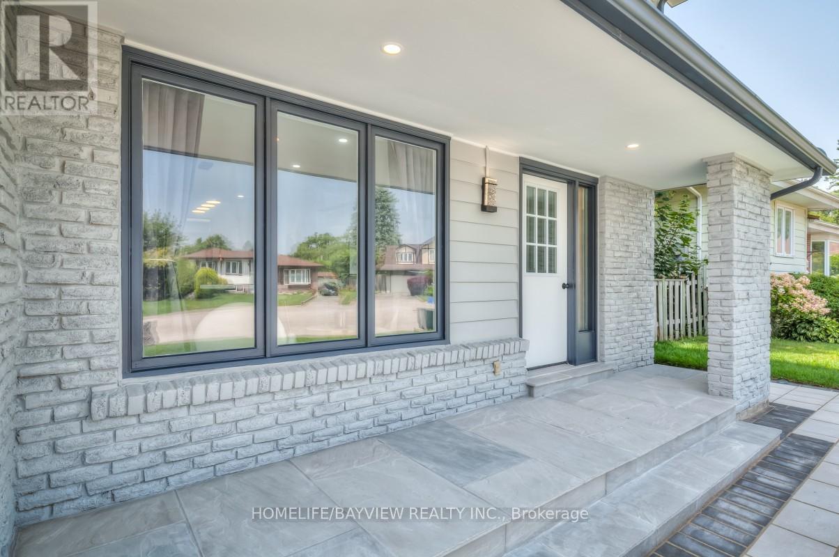 Main - 12 Mozart Court, Whitby, Ontario  L1N 5N5 - Photo 4 - E13143524