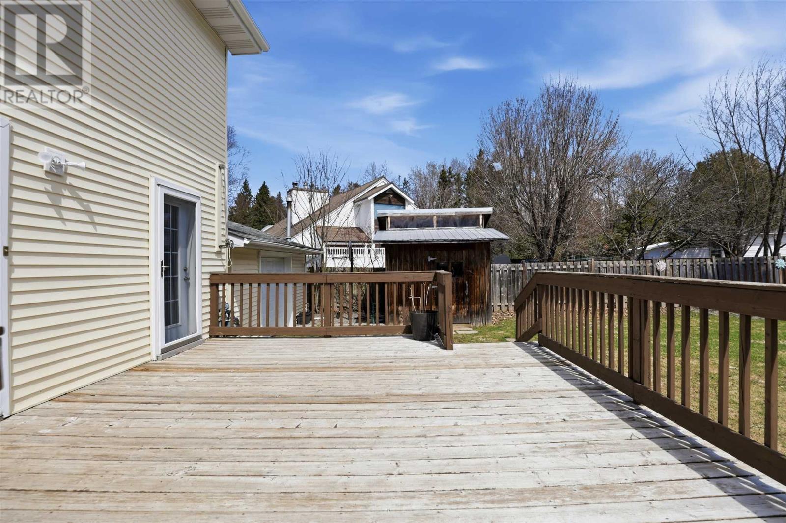 24 East Perth Bay, Sault Ste. Marie, Ontario  P6C 5Z9 - Photo 44 - SM260916
