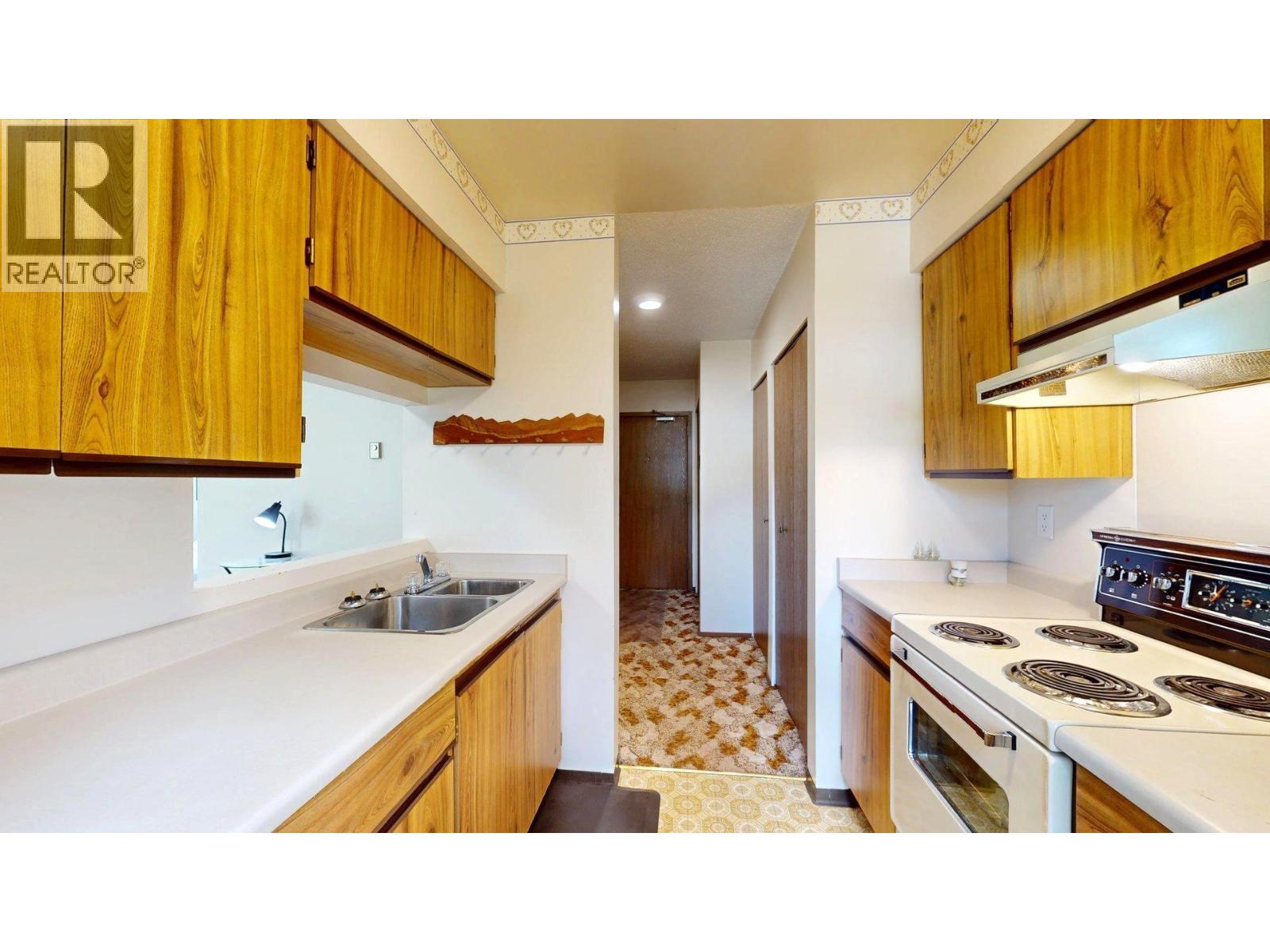 501 Elk Street Unit# 307, Elkford, British Columbia  V0B 1H0 - Photo 5 - 10387919
