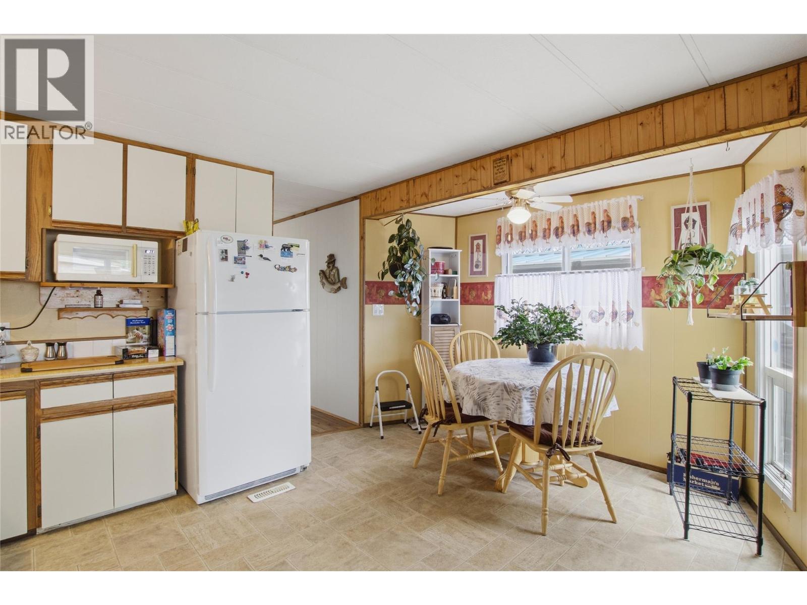2400 Oakdale Way Unit# 55, Kamloops, British Columbia  V2B 6W7 - Photo 8 - 10387847