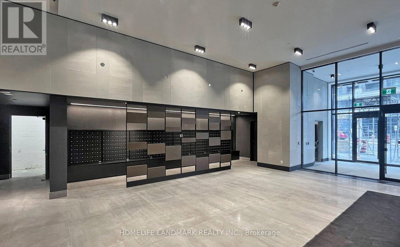 B1402 - 292 Verdale Cross N, Markham, Ontario  L6G 0H6 - Photo 3 - N13143544