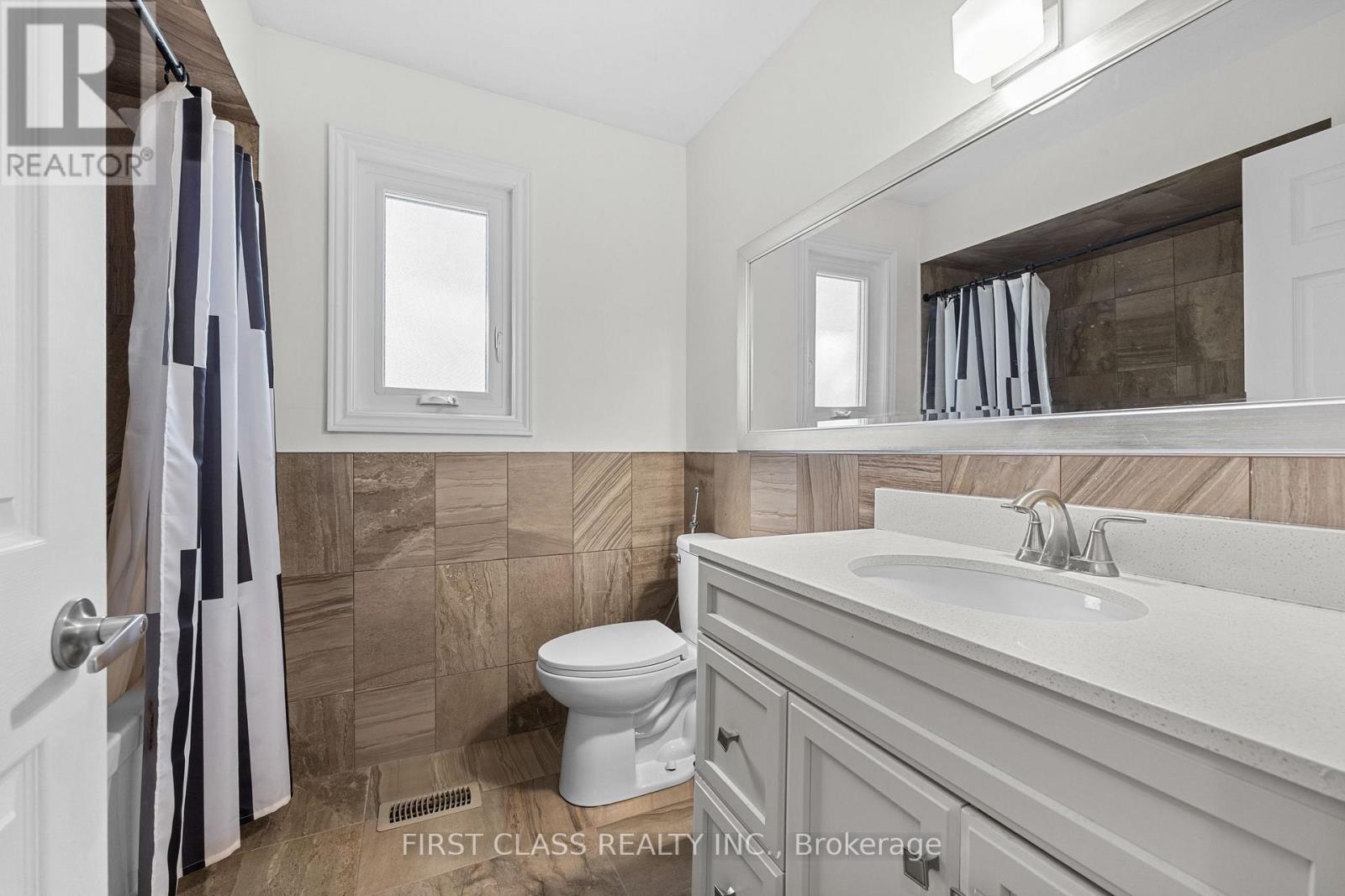 24 Brookland Avenue, Aurora, Ontario  L4G 3Y4 - Photo 28 - N13143554