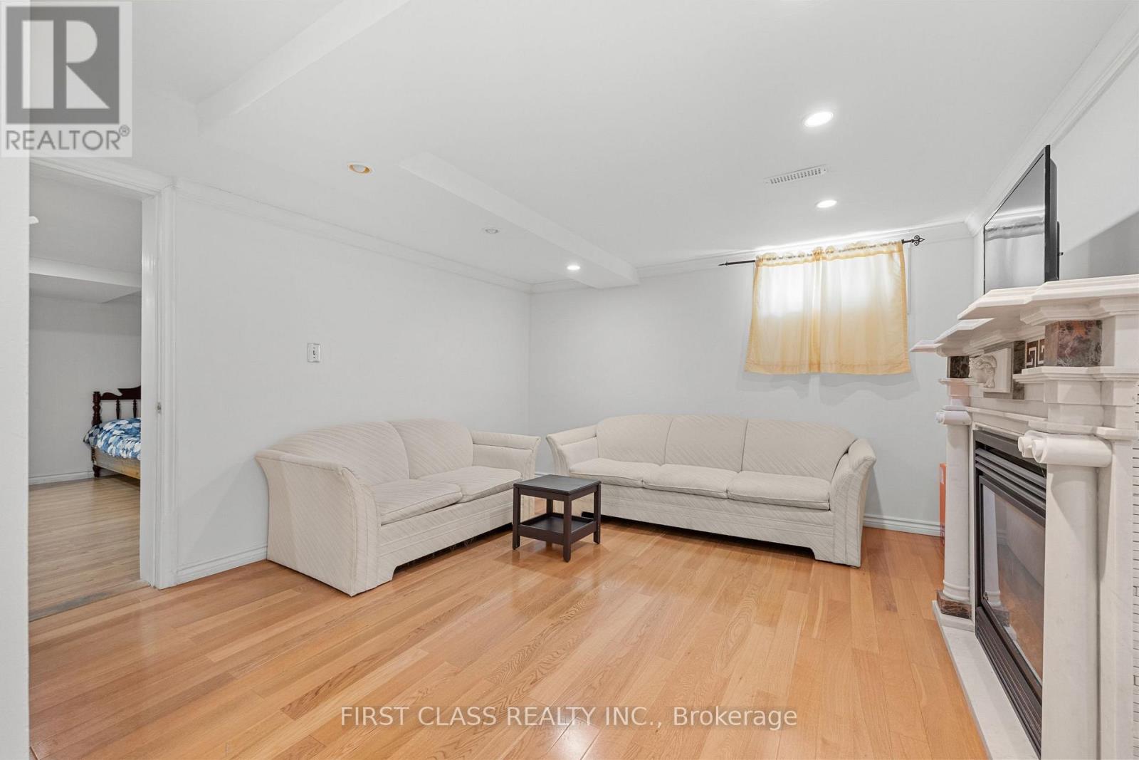 24 Brookland Avenue, Aurora, Ontario  L4G 3Y4 - Photo 34 - N13143554