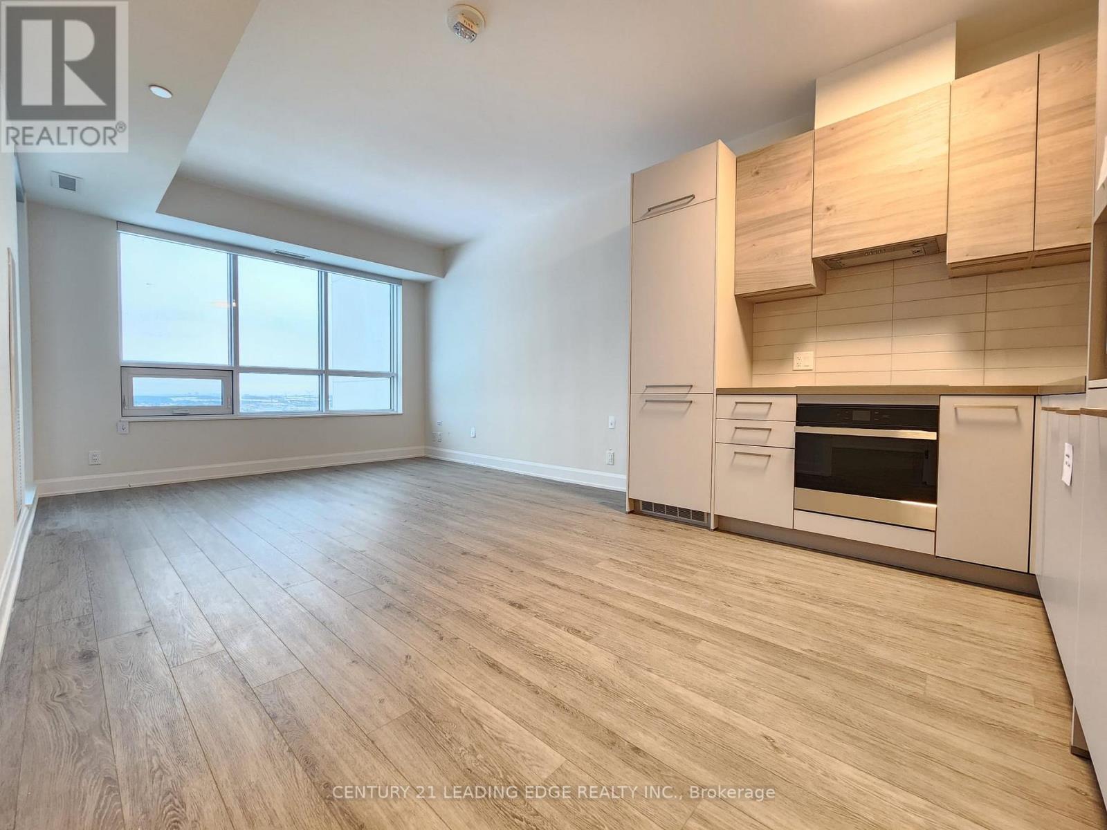 2110 - 12 Gandhi Lane, Markham (Commerce Valley), Ontario  L3T 0G8 - Photo 2 - N13143636