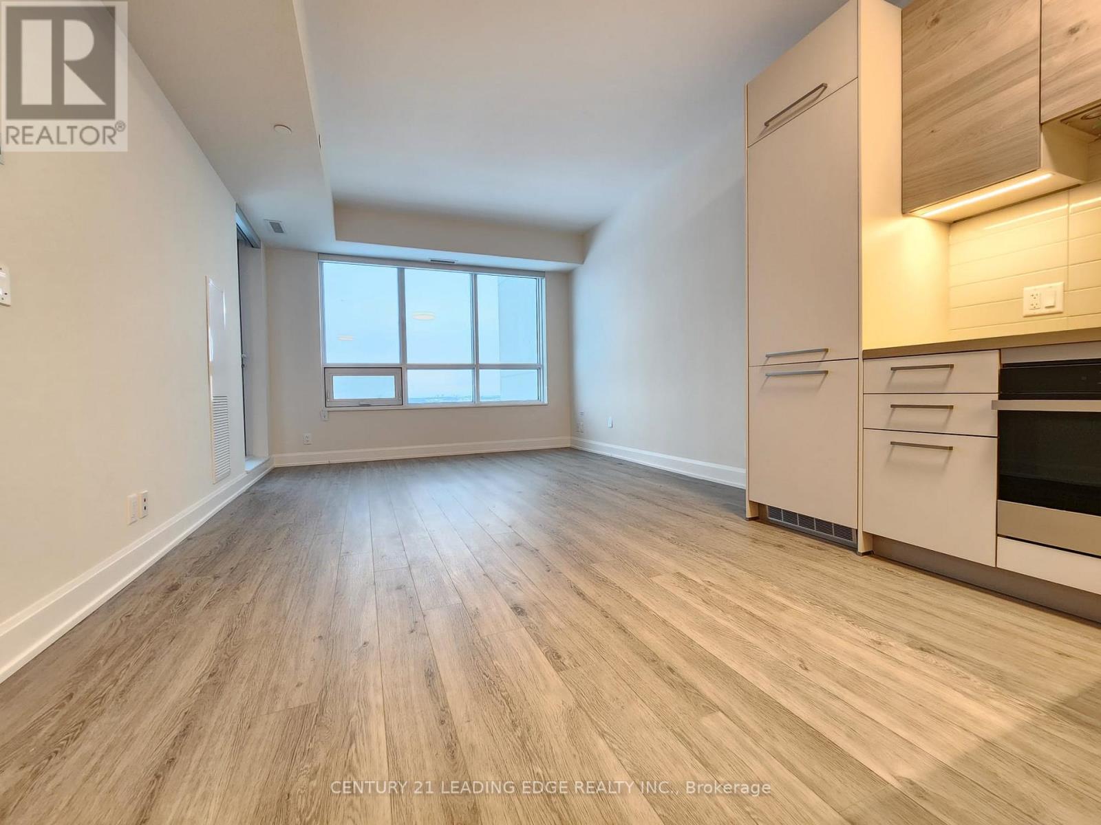 2110 - 12 Gandhi Lane, Markham (Commerce Valley), Ontario  L3T 0G8 - Photo 3 - N13143636