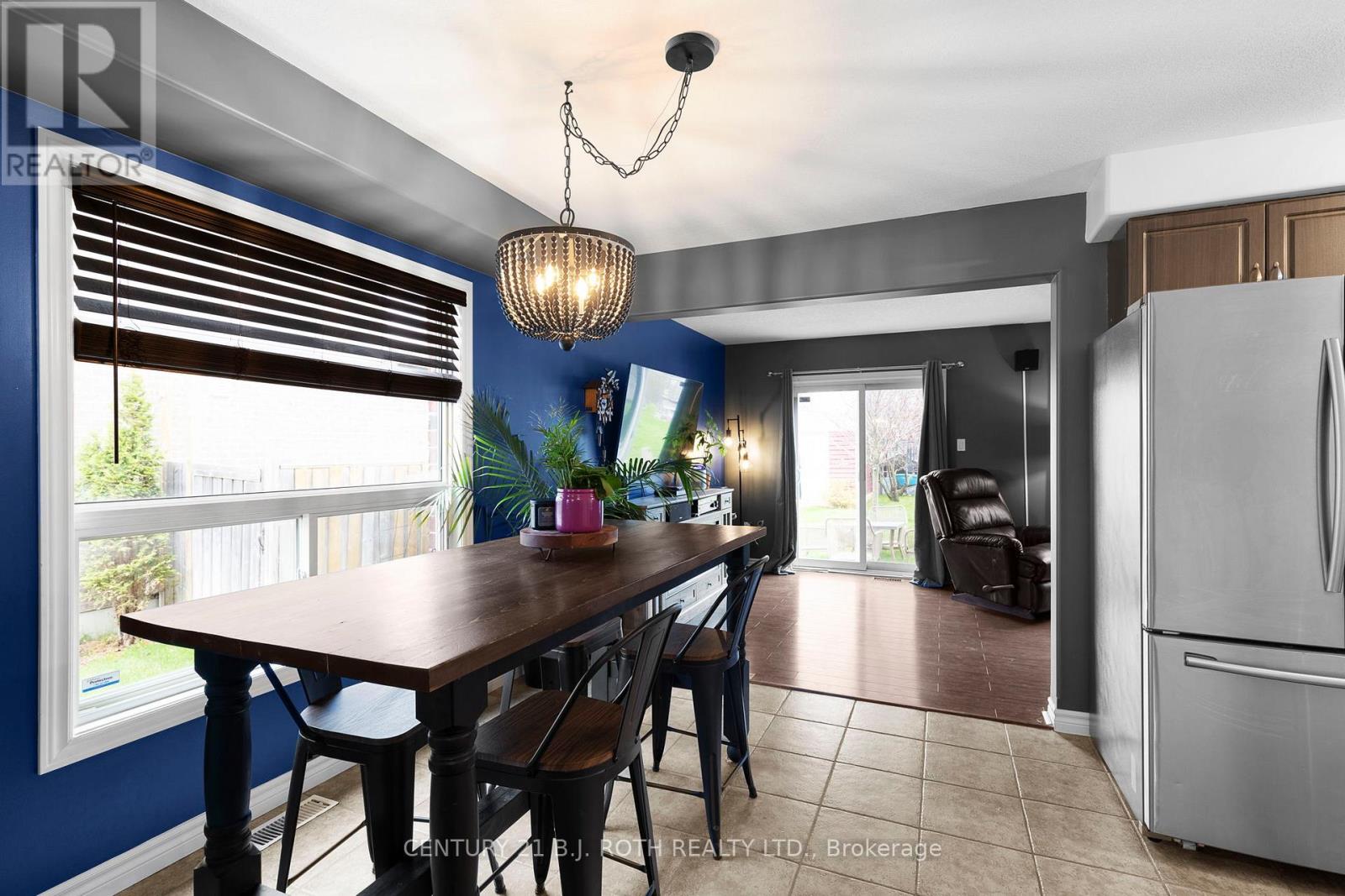 134 Quigley Street, Essa, Ontario  L3W 0P5 - Photo 6 - N13143782