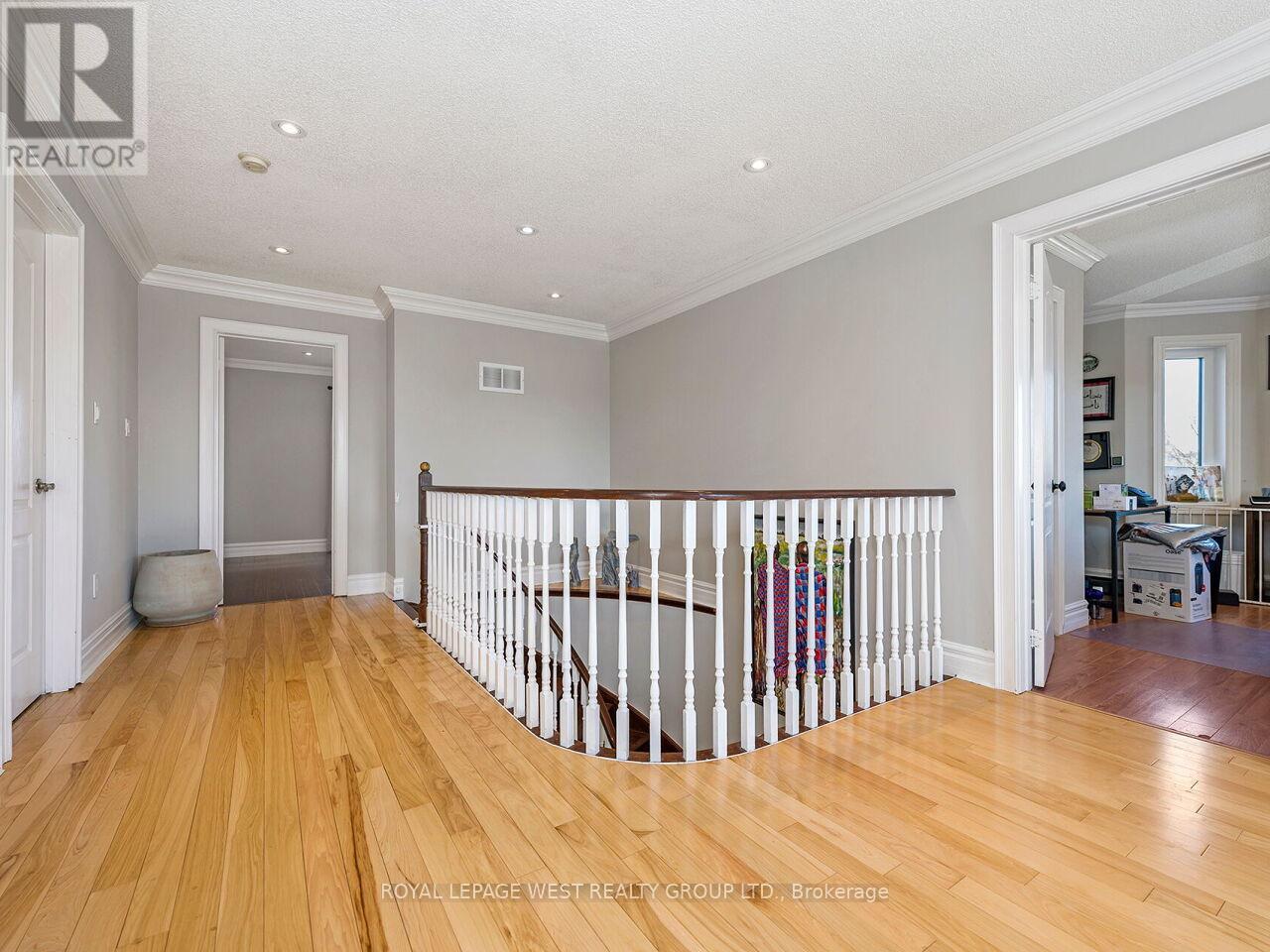 136 English Oak Drive, Richmond Hill, Ontario  L4E 4G4 - Photo 18 - N13143794
