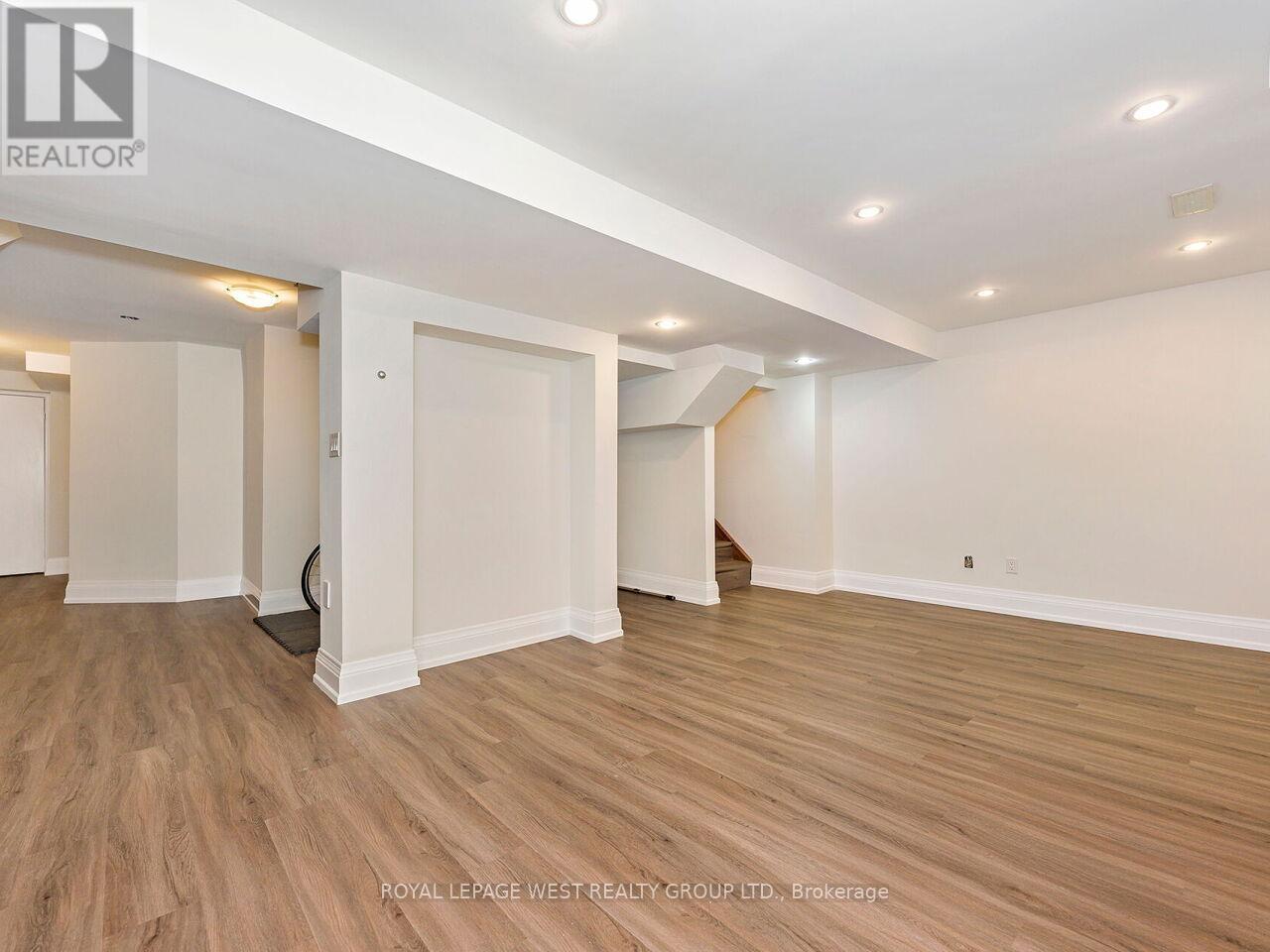 136 English Oak Drive, Richmond Hill, Ontario  L4E 4G4 - Photo 31 - N13143794