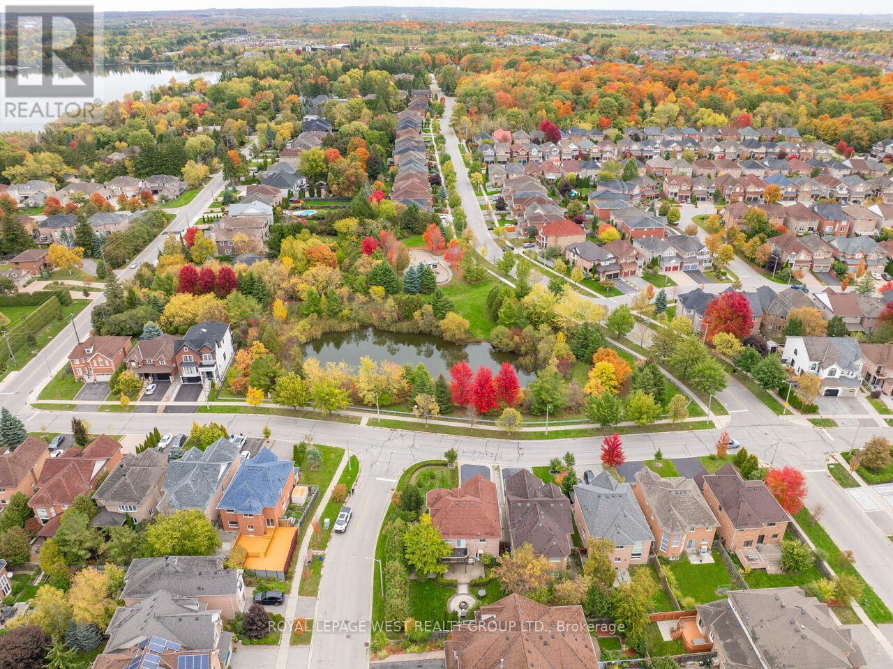 136 English Oak Drive, Richmond Hill, Ontario  L4E 4G4 - Photo 46 - N13143794